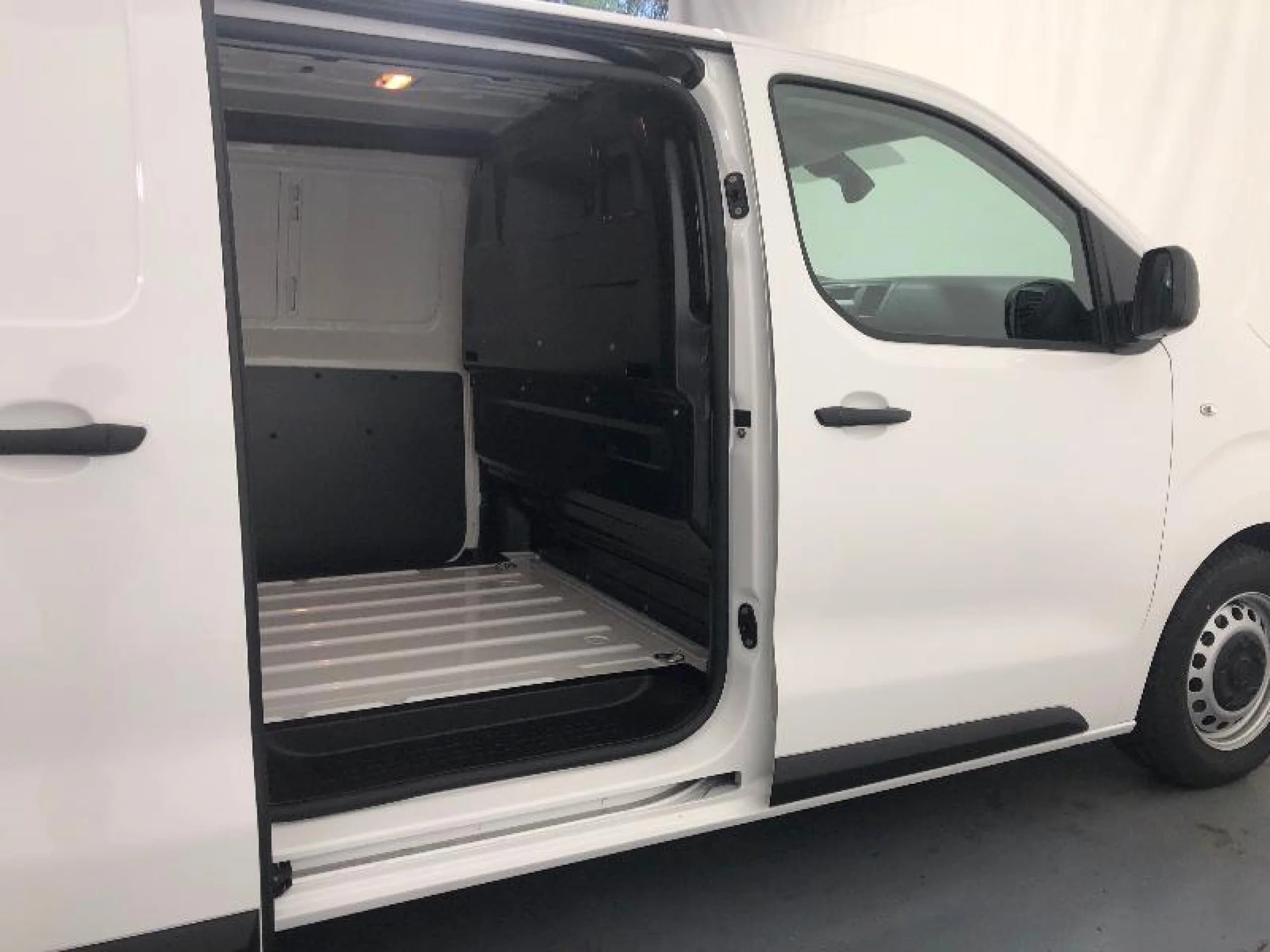 FIAT SCUDO FURGON BUSINESS L2 120CV - Foto 7