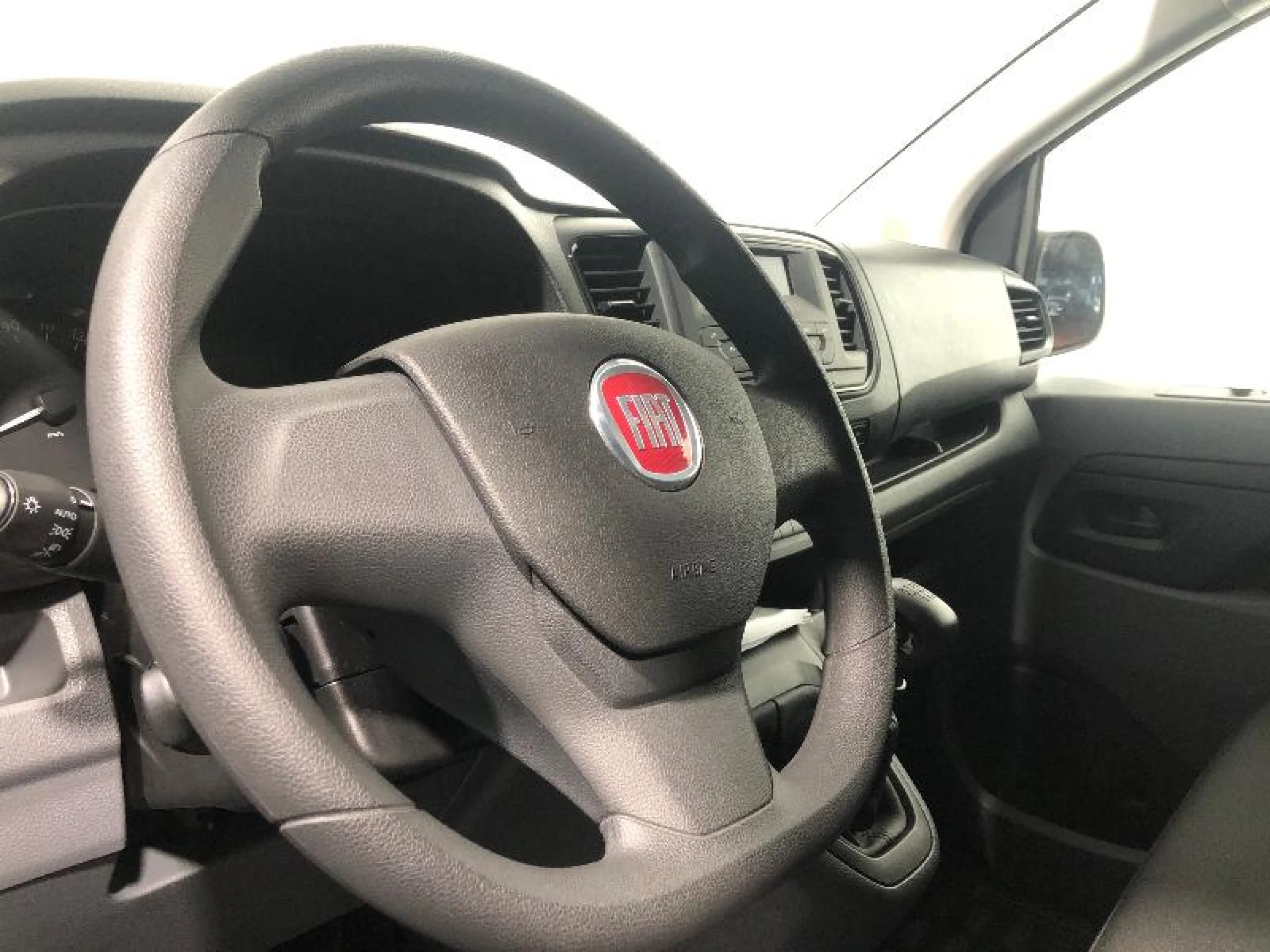 FIAT SCUDO FURGON BUSINESS L2 120CV - Foto 10