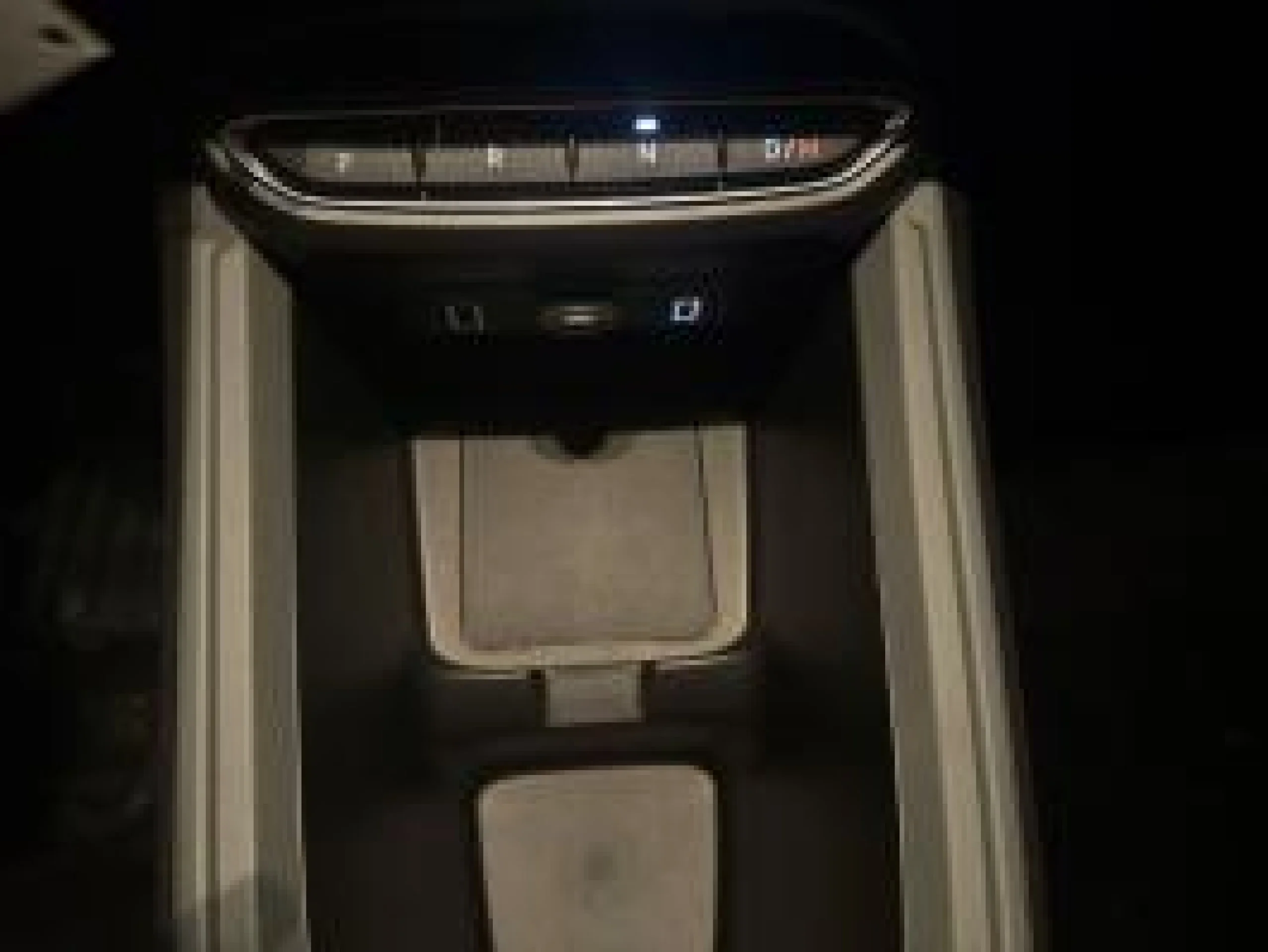 JEEP AVENGER 1.2 EHYBRID 74KW (100CV) LONGITUDE - Foto 16