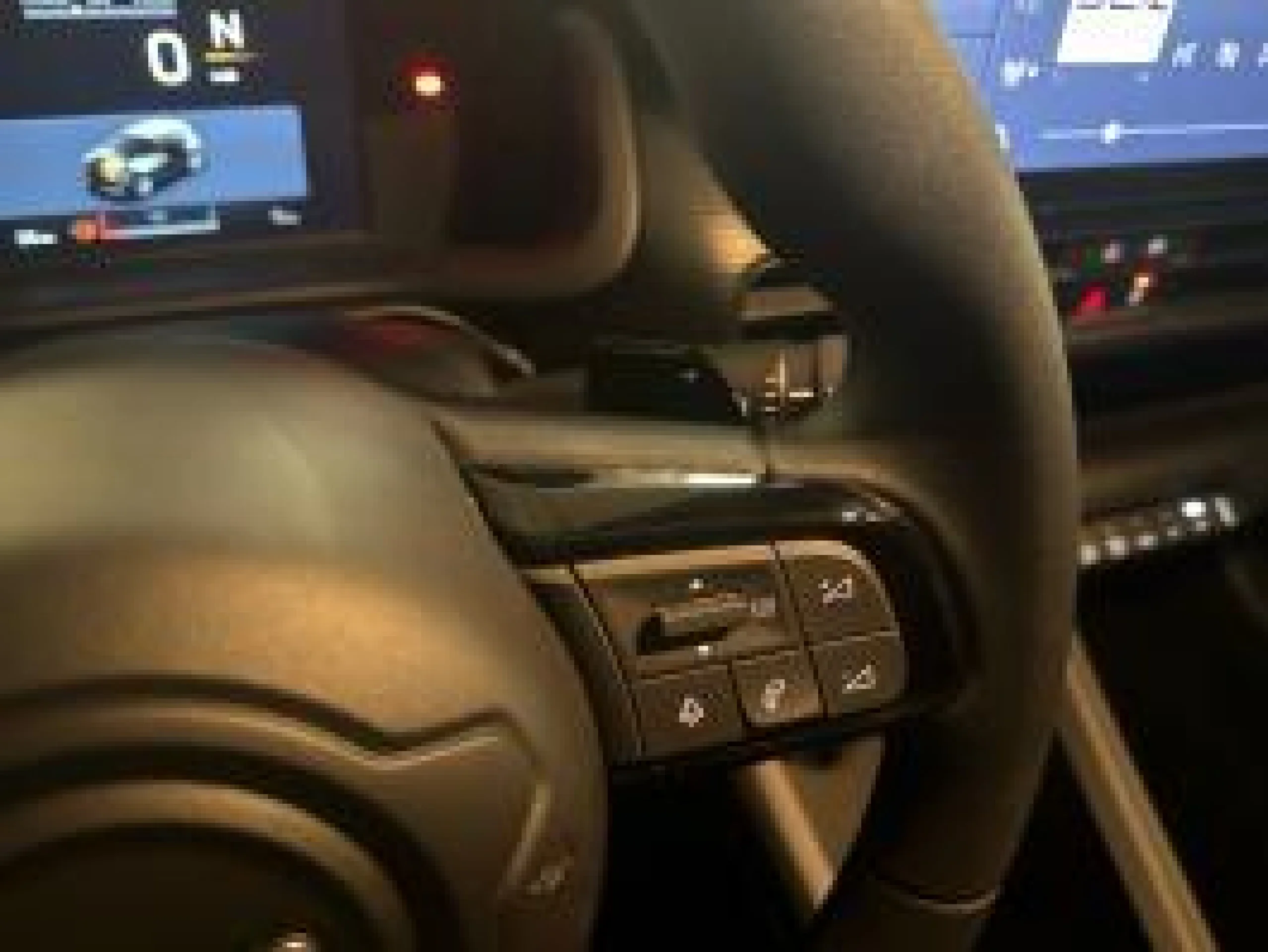 JEEP AVENGER 1.2 EHYBRID 74KW (100CV) LONGITUDE - Foto 17