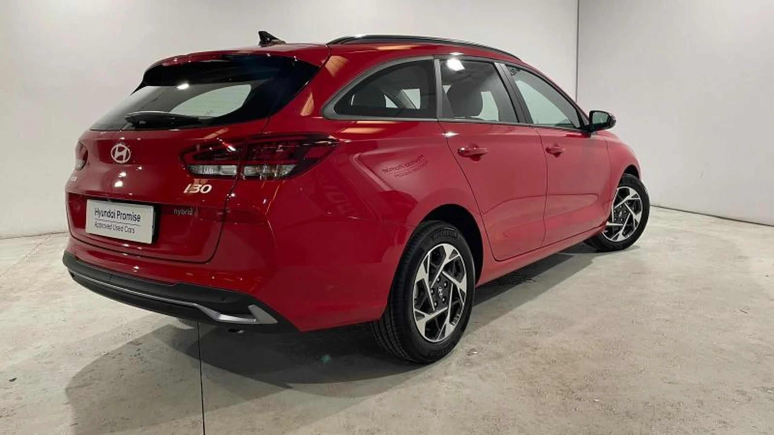 HYUNDAI I30 1.0 TGDI 48V KLASS - Foto 7