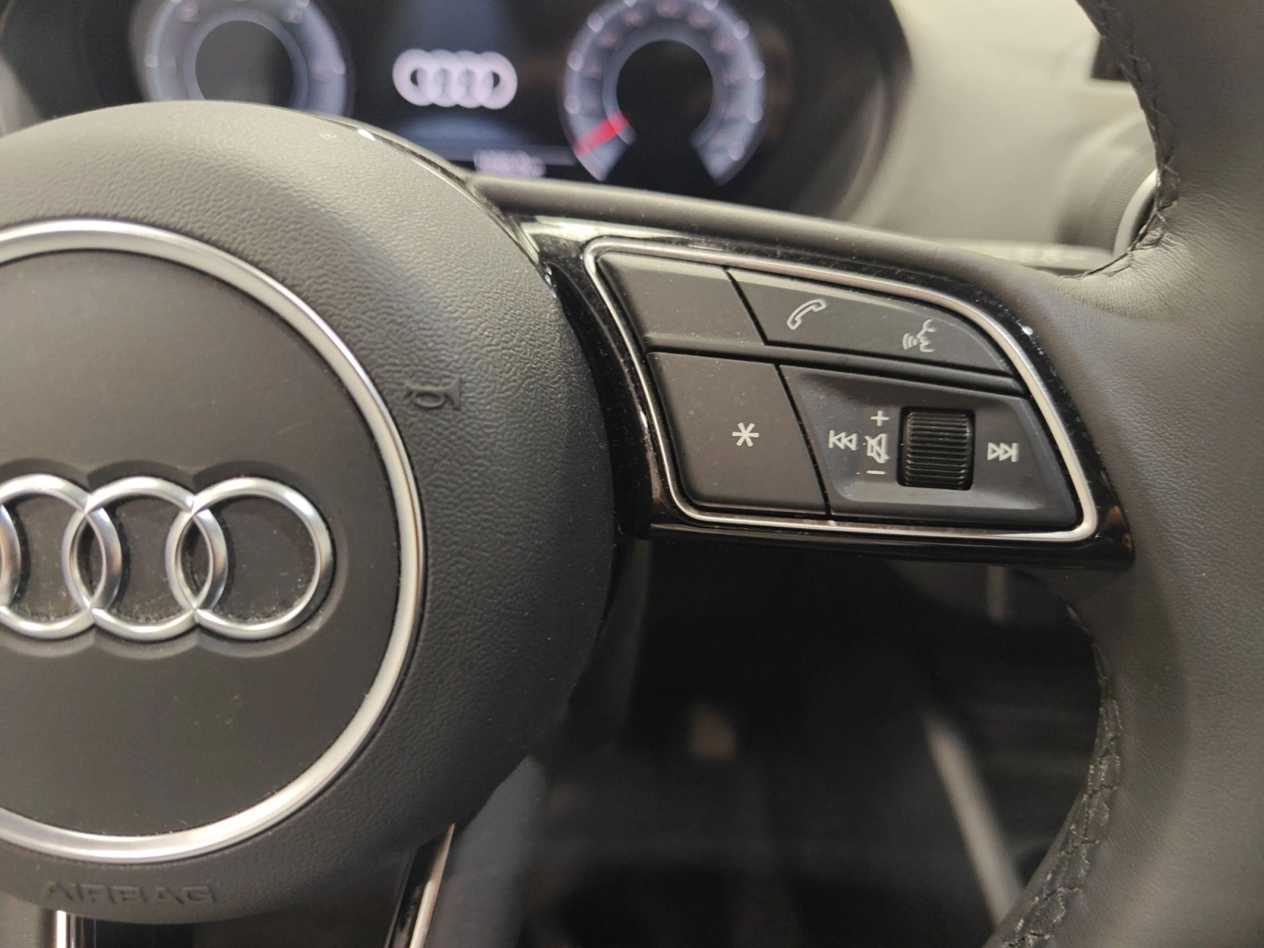 AUDI Q2 ADVANCED 30 TDI 85KW (116CV) - Foto 10