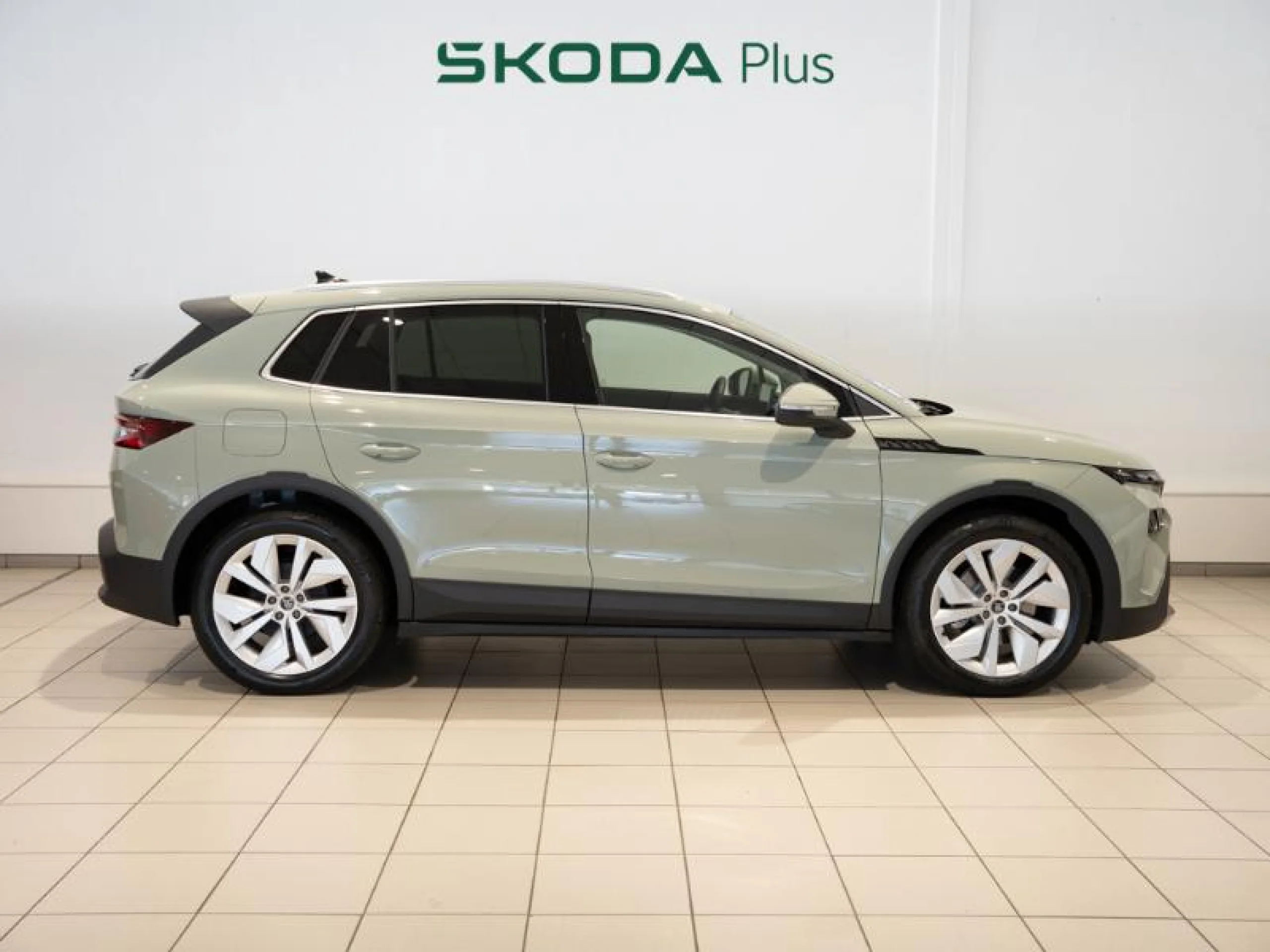 SKODA ELROQ 125 KW (170 CV) 55 KWH (52 KWH NETA) - Foto 3