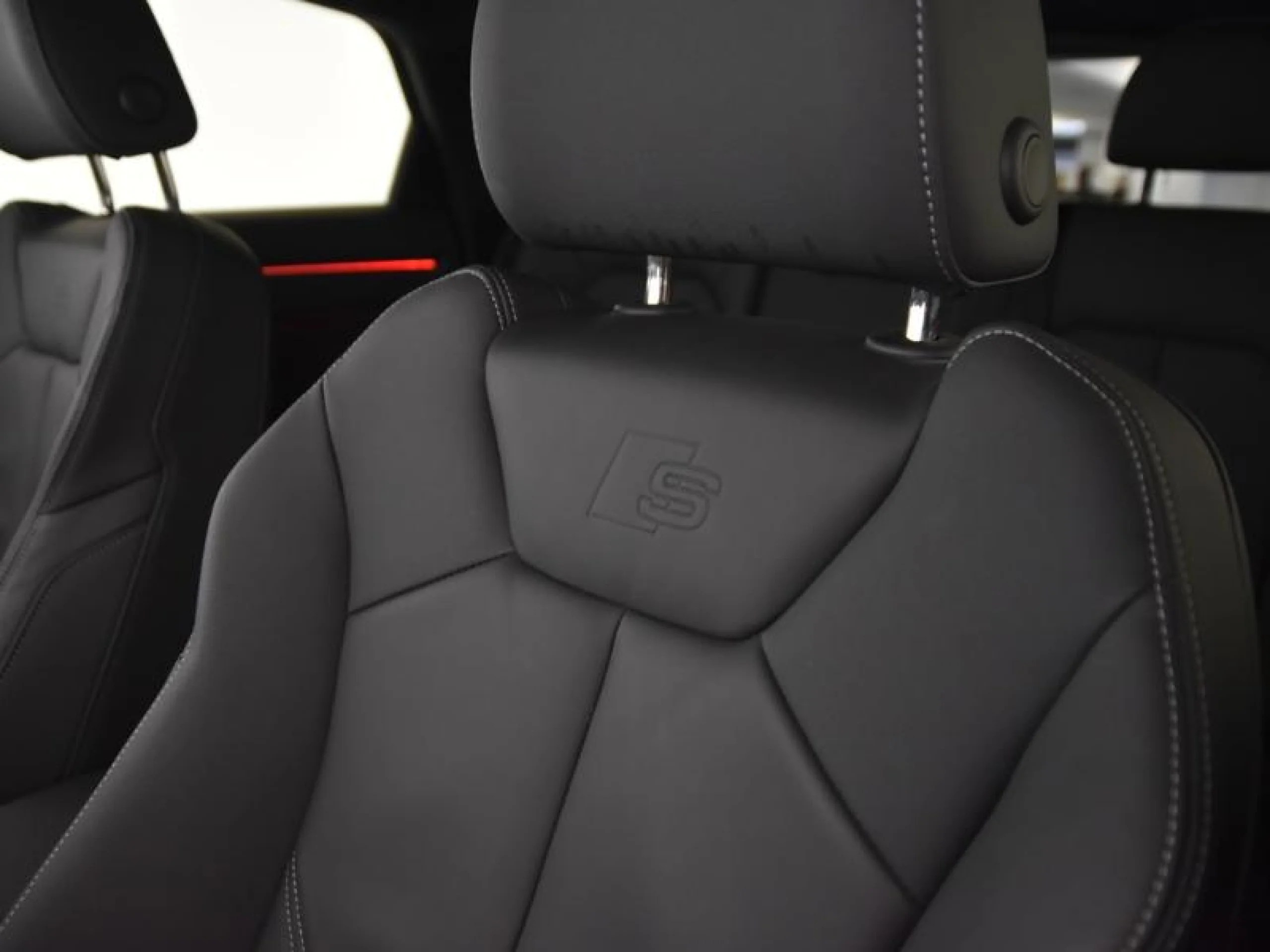 AUDI Q3 SPORTBACK 35 TFSI 110KW(150CV) S TRONIC BLACK LINE - Foto 21