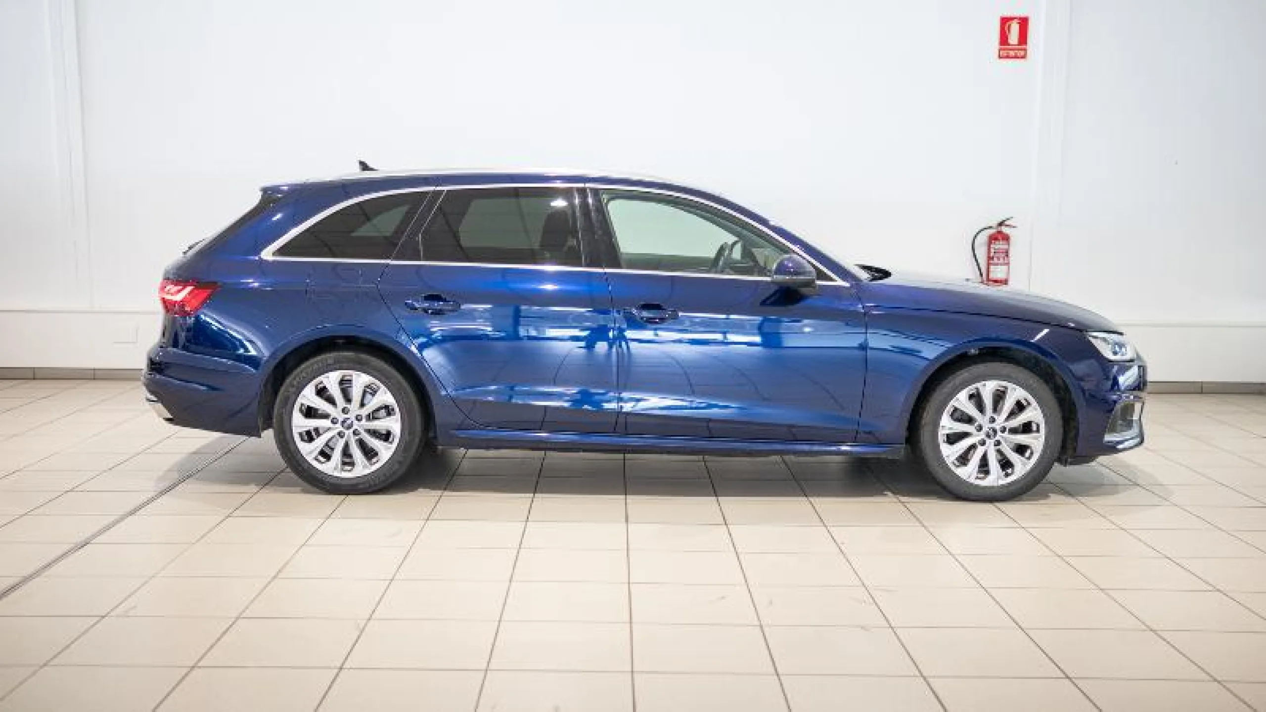 AUDI A4 AVANT ADVANCED 35 TDI 120KW S TRONIC - Foto 3