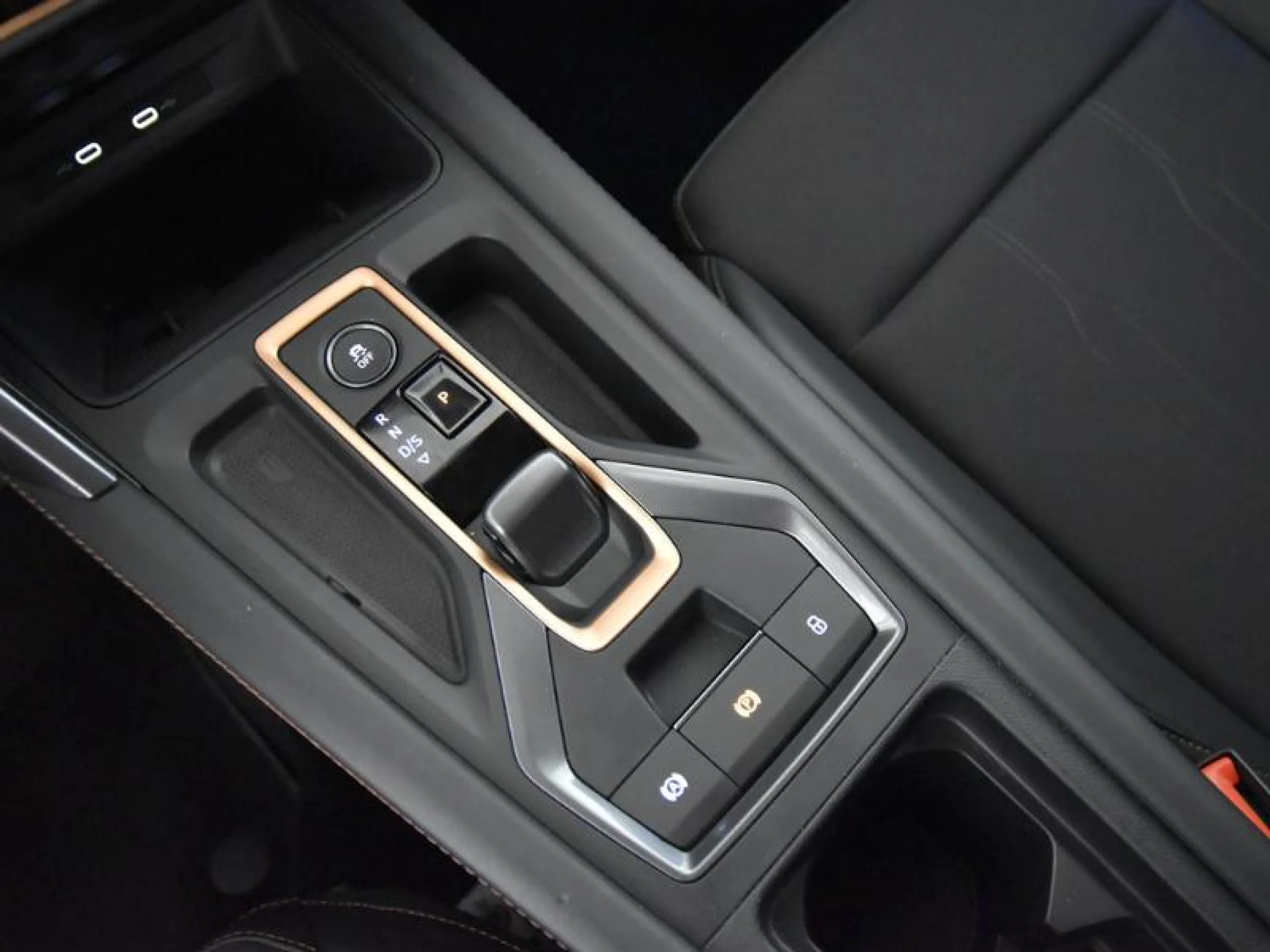 CUPRA LEON 1.5 ETSI 110KW (150CV) DSG - Foto 10