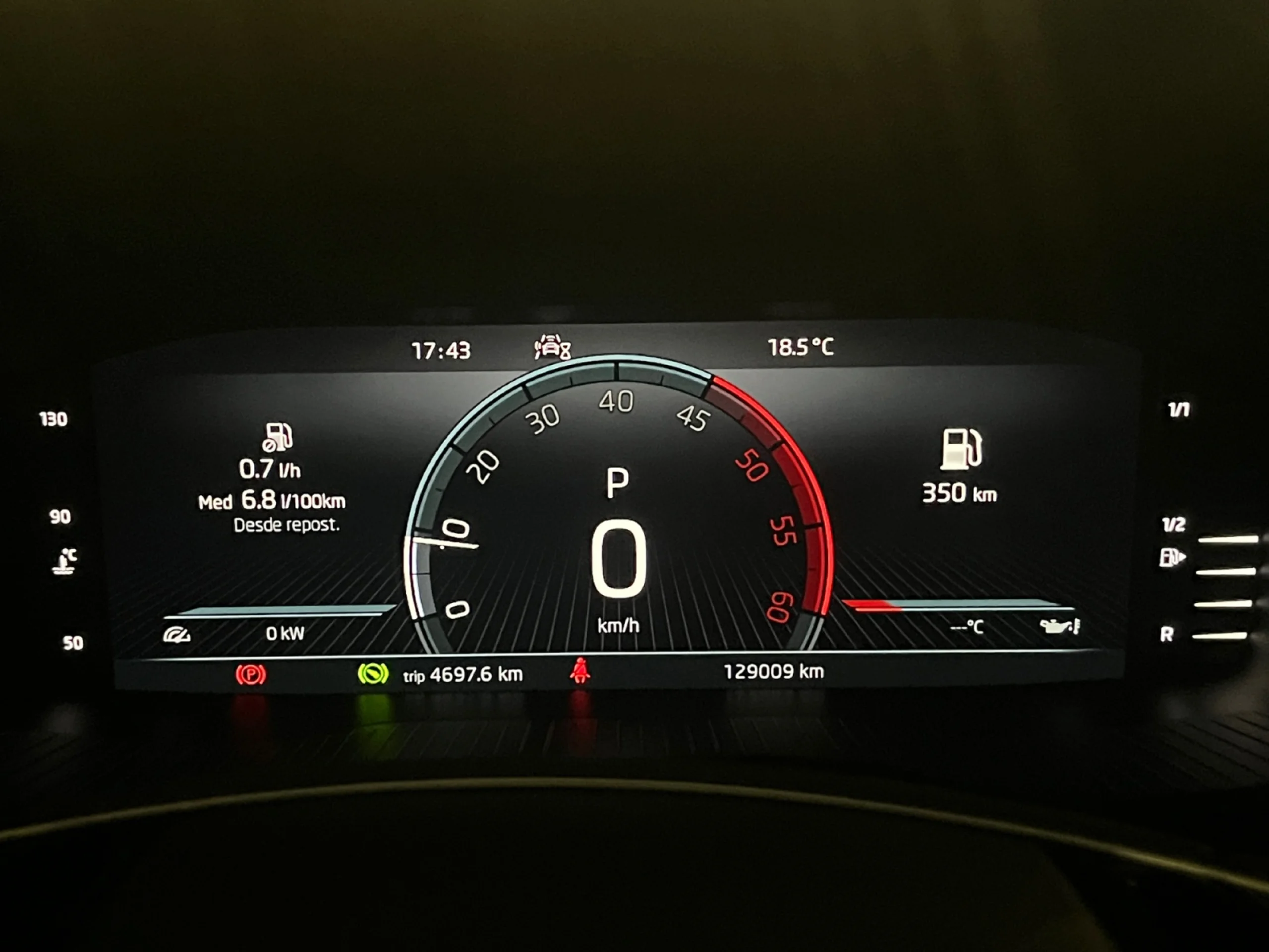 SKODA KAROQ 2.0 TDI 110KW (150CV) STYLE - Foto 15