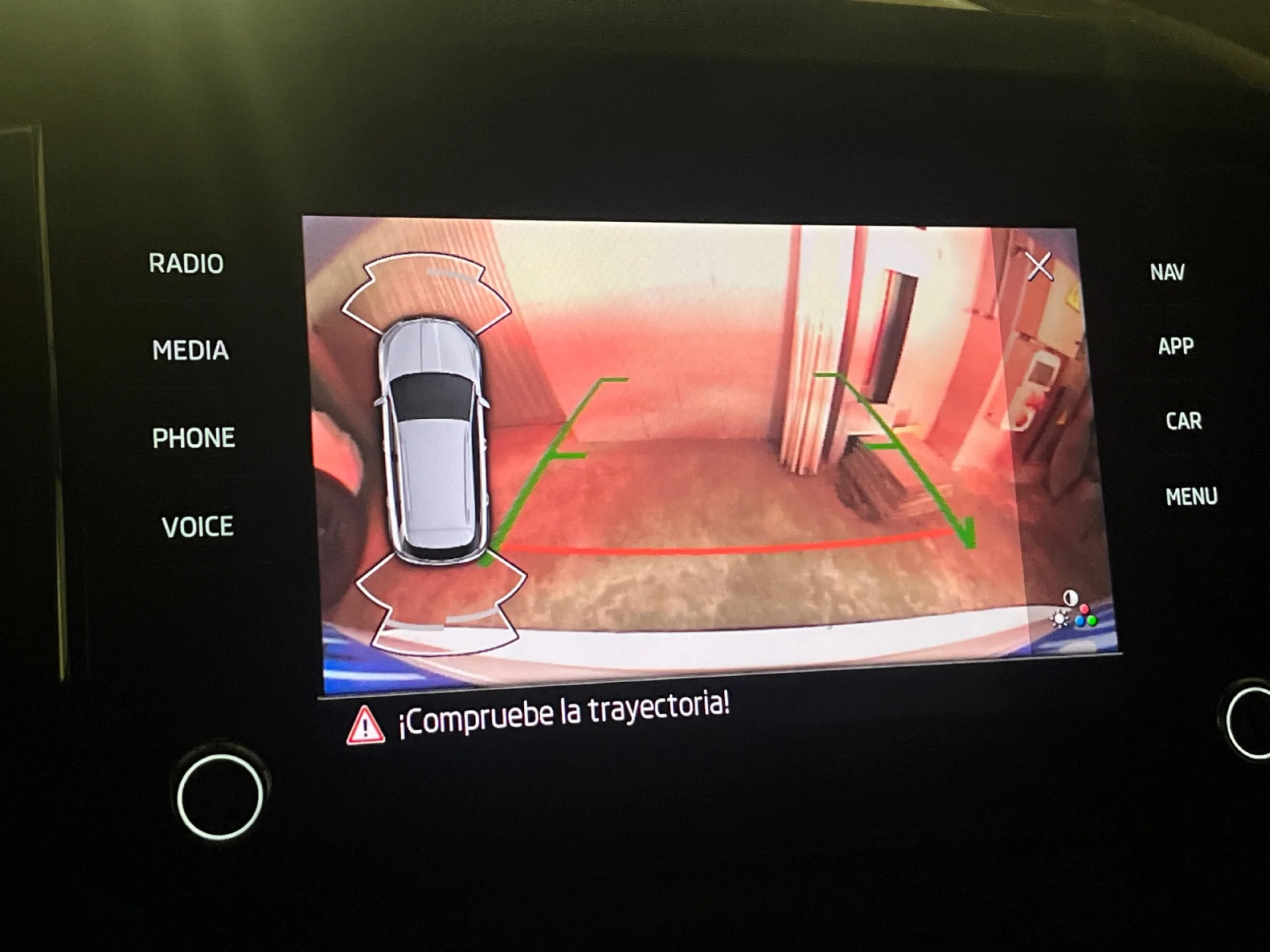 SKODA KAROQ 2.0 TDI 110KW (150CV) STYLE - Foto 16