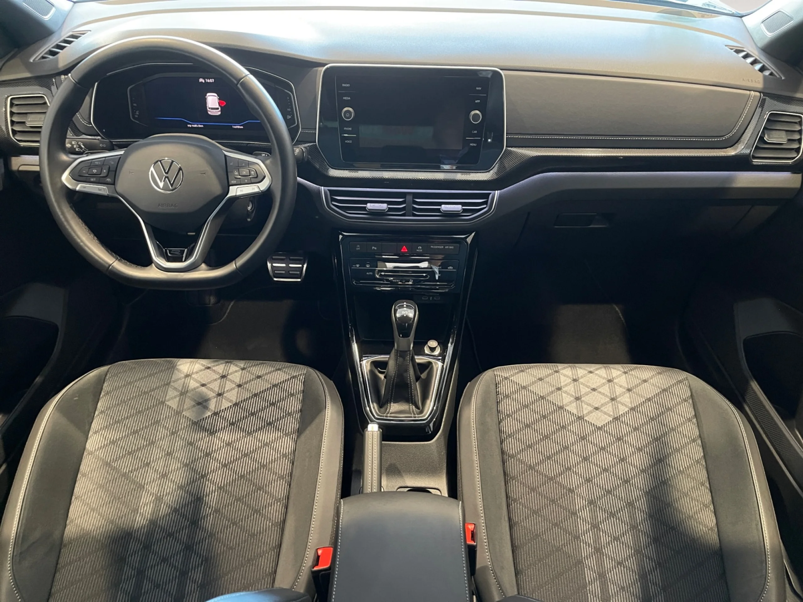 VOLKSWAGEN T CROSS R LINE 1.0 TSI 85KW (115CV) DSG - Foto 4