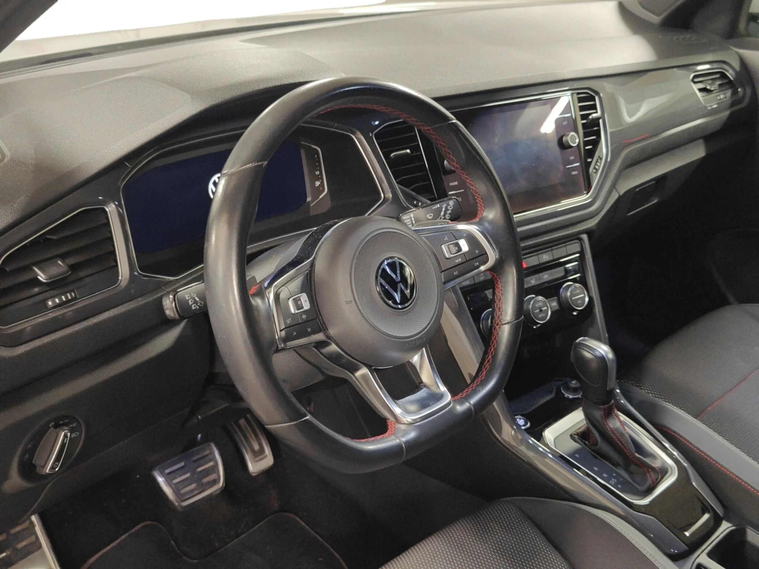 VOLKSWAGEN T ROC SPORT 1.5 TSI 110KW (150CV) DSG - Foto 9