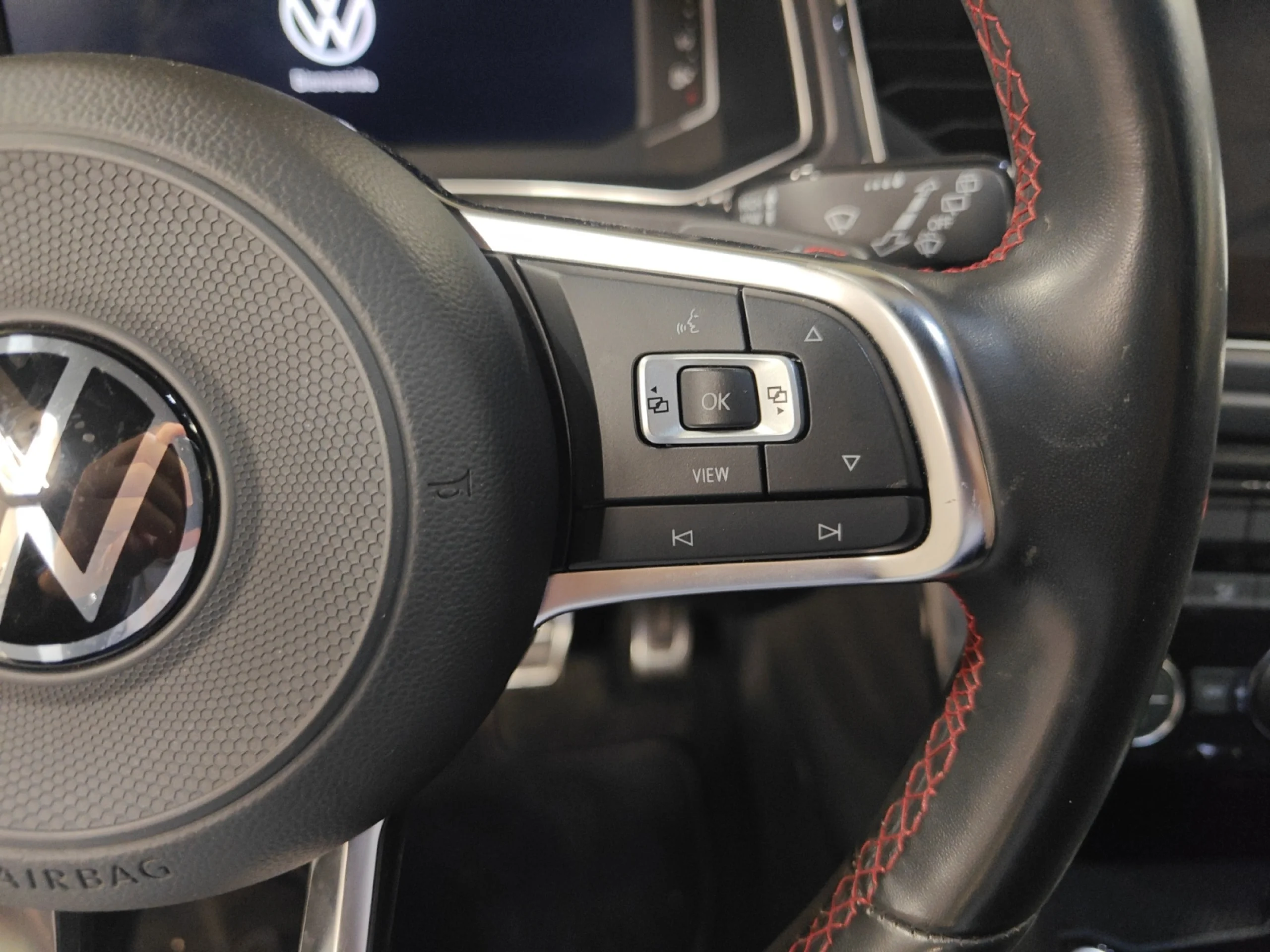 VOLKSWAGEN T ROC SPORT 1.5 TSI 110KW (150CV) DSG - Foto 10