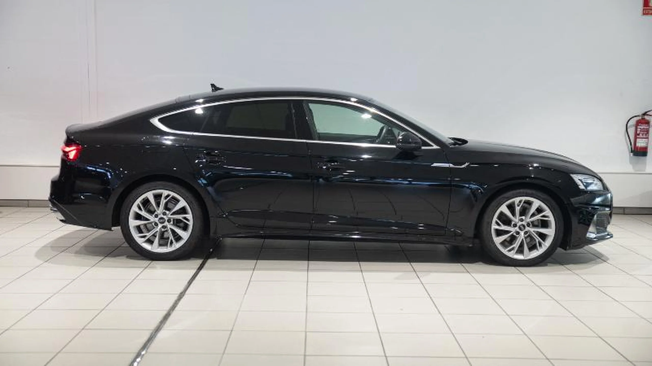 AUDI A5 ADVANCED 35 TDI 120KW S TRONIC SPORTBACK - Foto 3