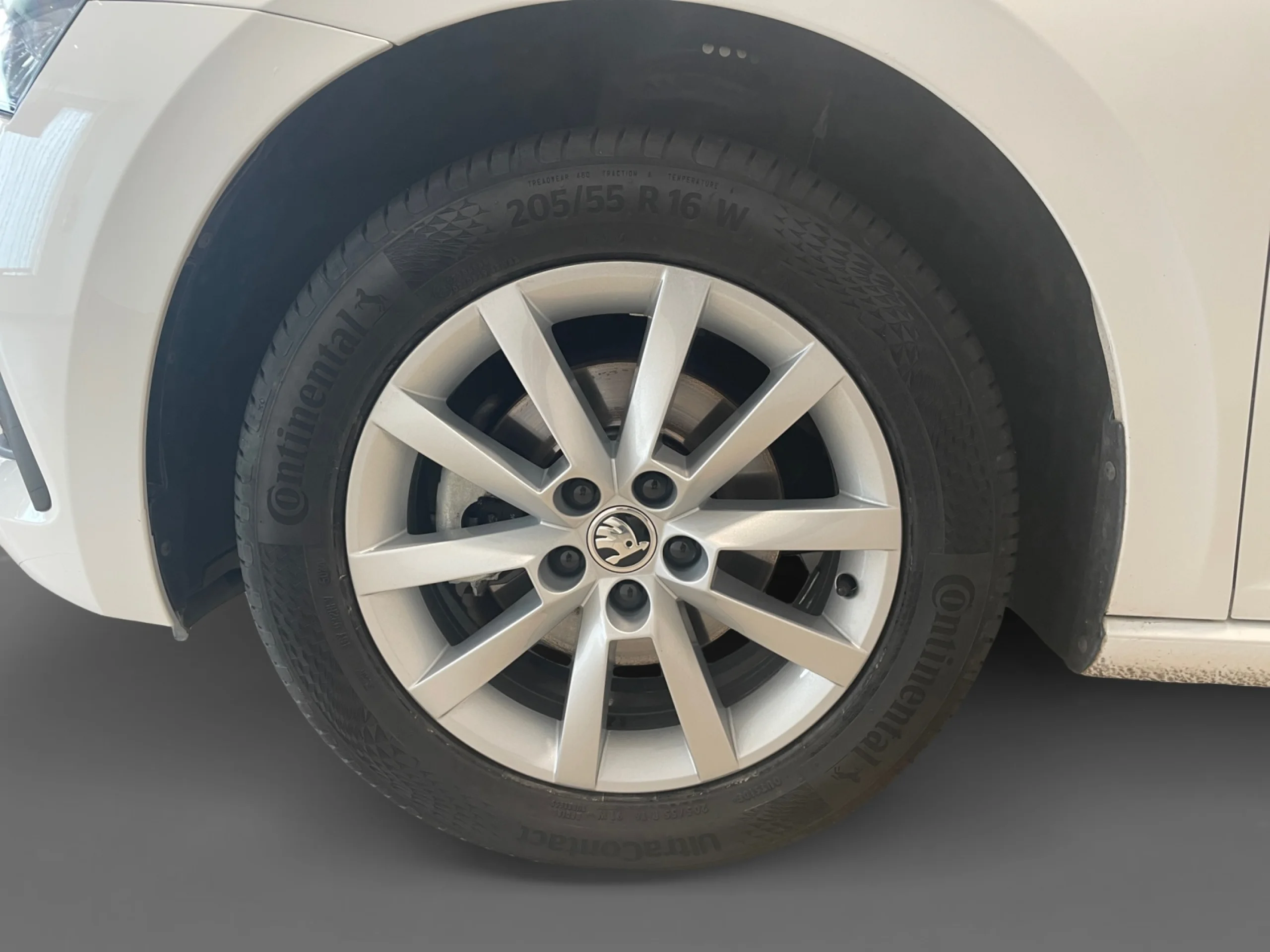 SKODA SCALA 1.0 TSI 85KW (115CV) AMBITION - Foto 10