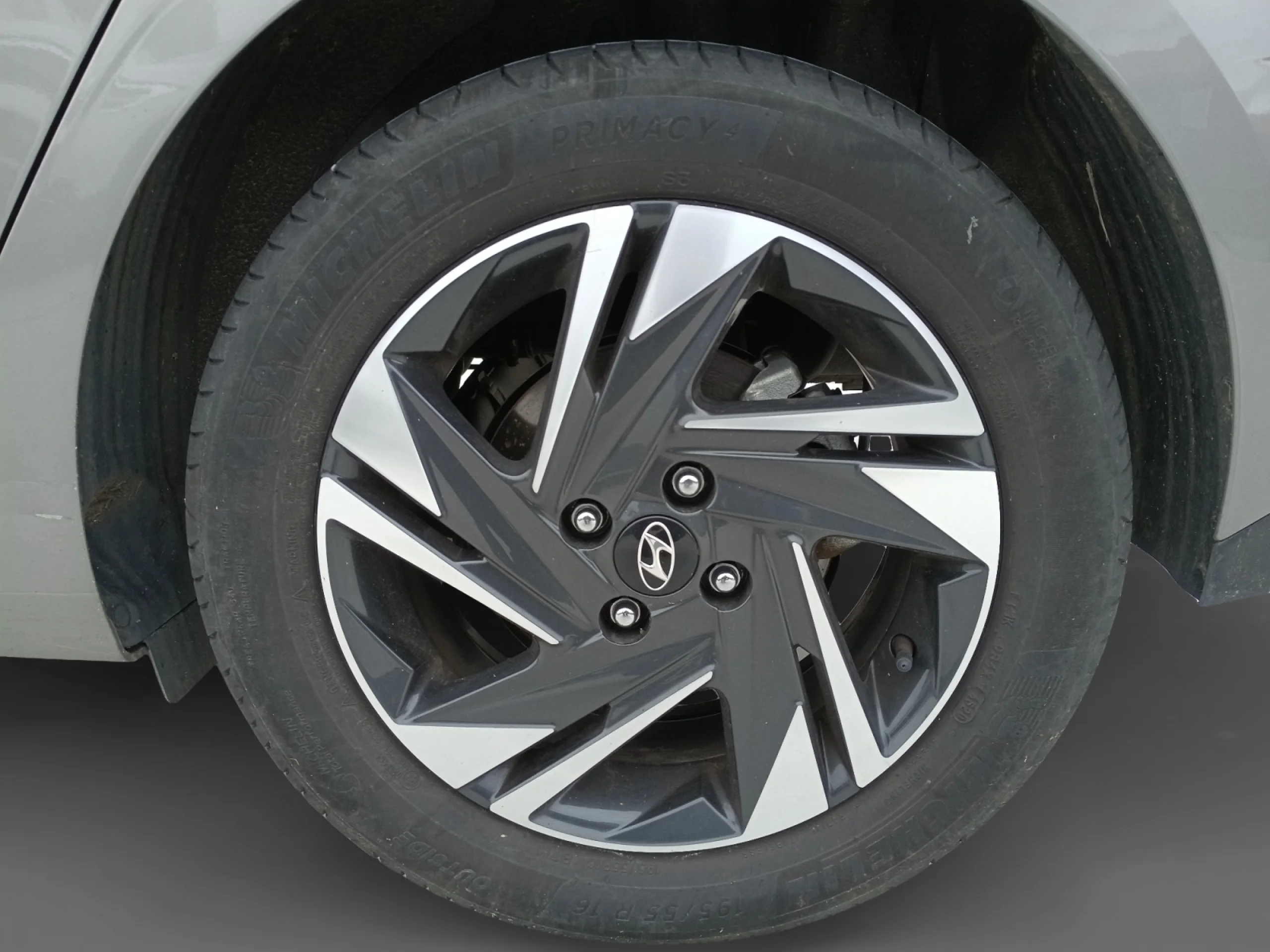 HYUNDAI I20 1.0 TGDI 74KW (100CV) KLASS - Foto 8