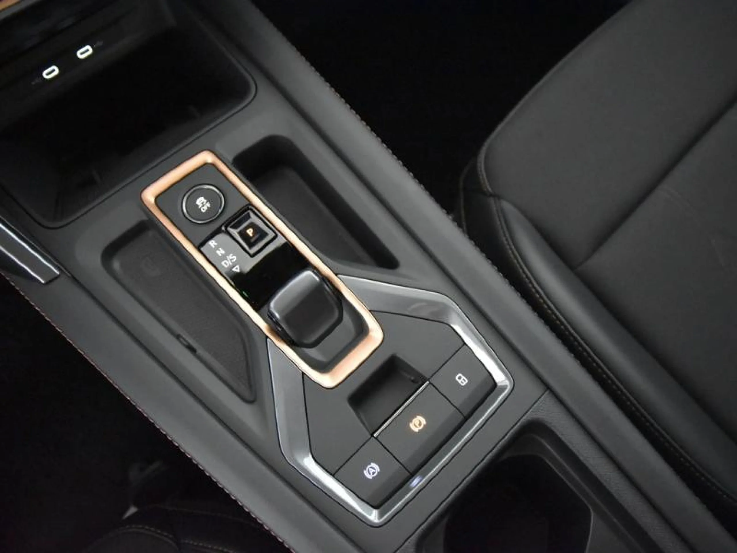 CUPRA FORMENTOR 1.5 TSI E HYBRID 150KW (204 CV) DSG - Foto 9