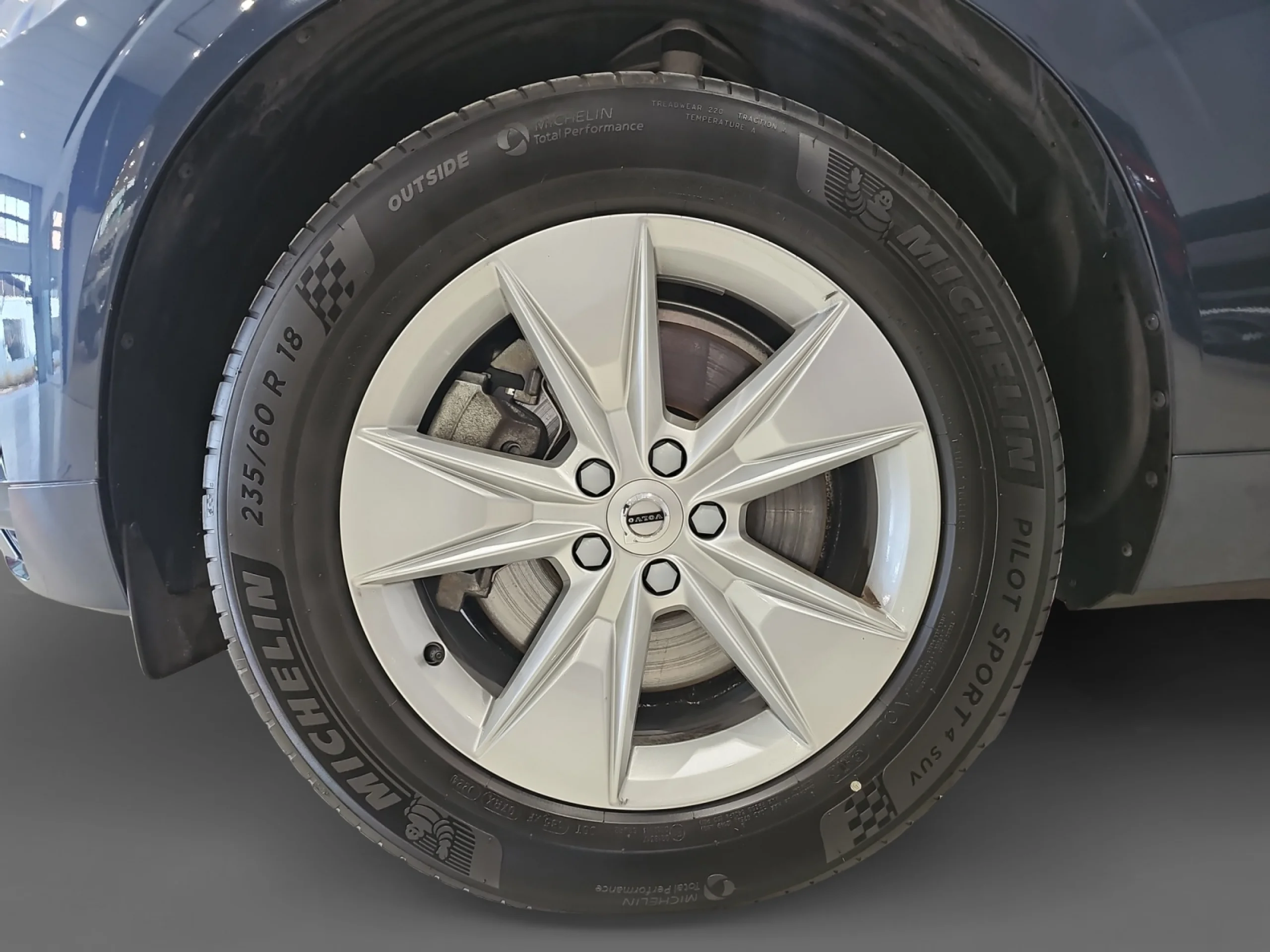 VOLVO XC60 2.0 B4 D CORE AUTO - Foto 9