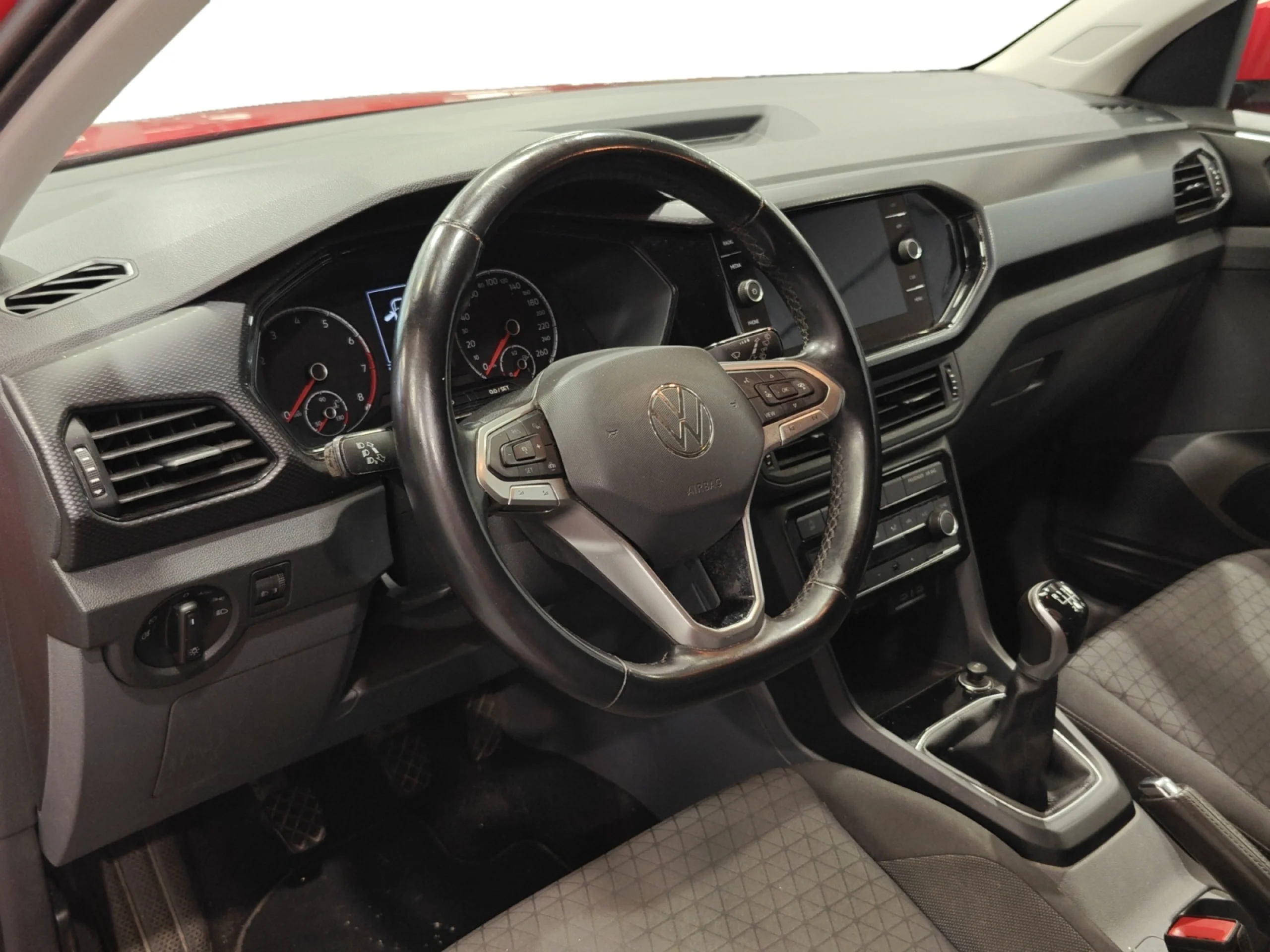 VOLKSWAGEN T CROSS ADVANCE 1.0 TSI 85KW (115CV) - Foto 9