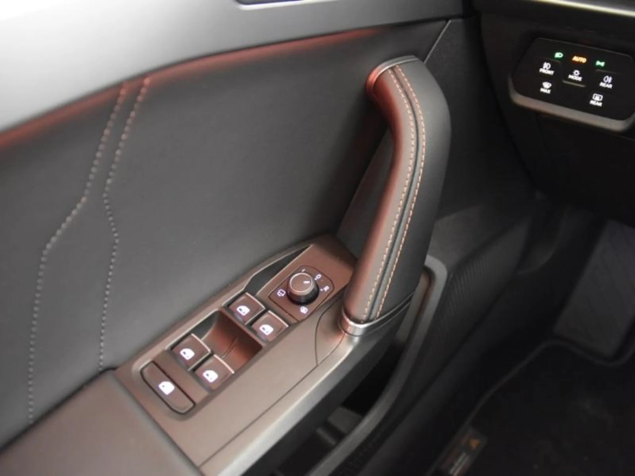 CUPRA FORMENTOR 1.5 TSI 110KW (150 CV) - Foto 16