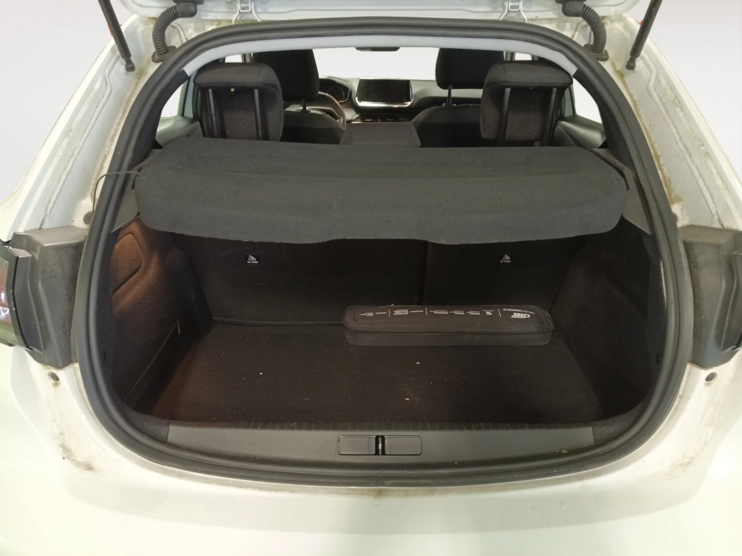 PEUGEOT 208 BLUEHDI 73KW (100CV) ACTIVE PACK - Foto 7