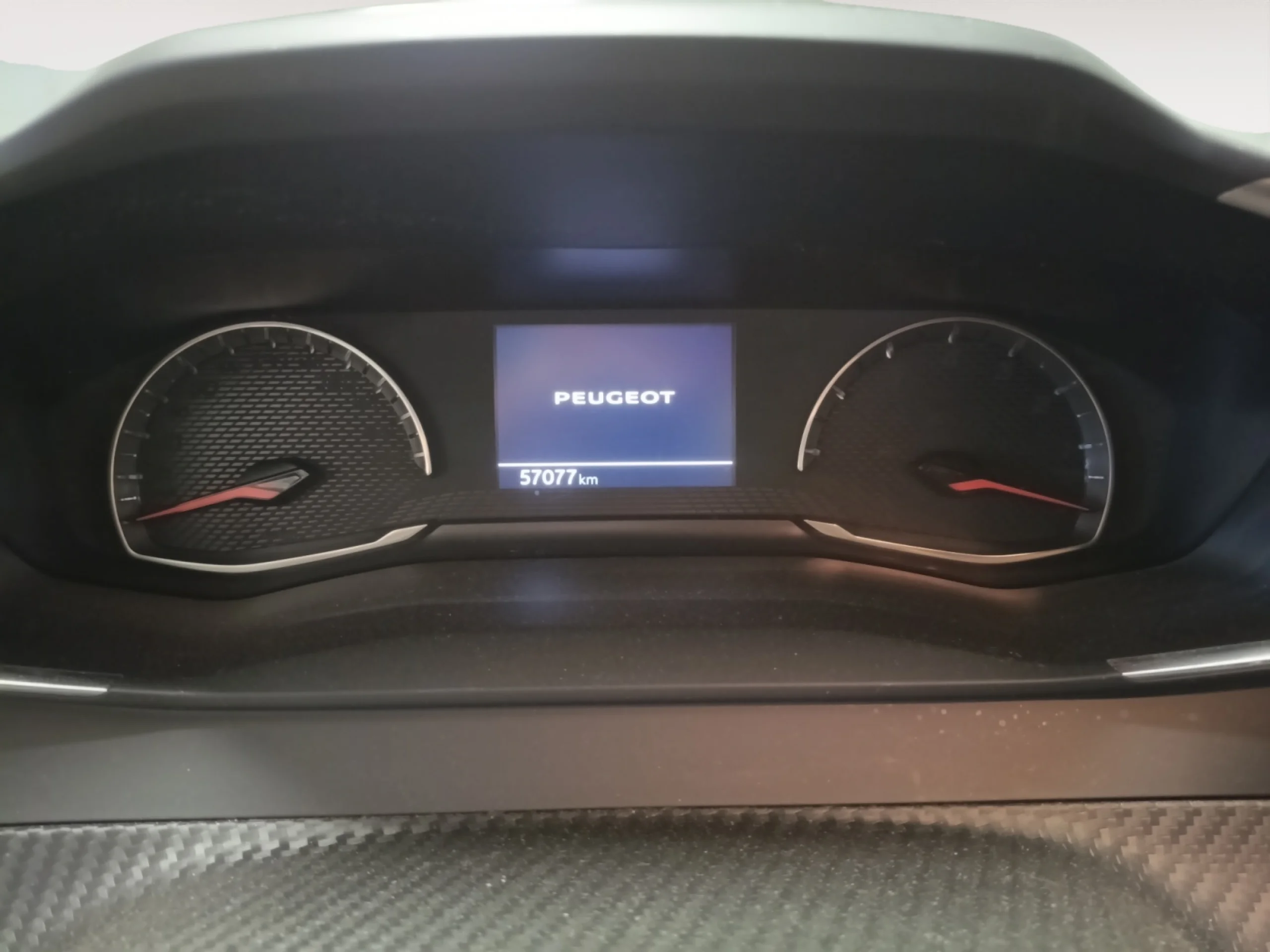 PEUGEOT 208 BLUEHDI 73KW (100CV) ACTIVE PACK - Foto 10