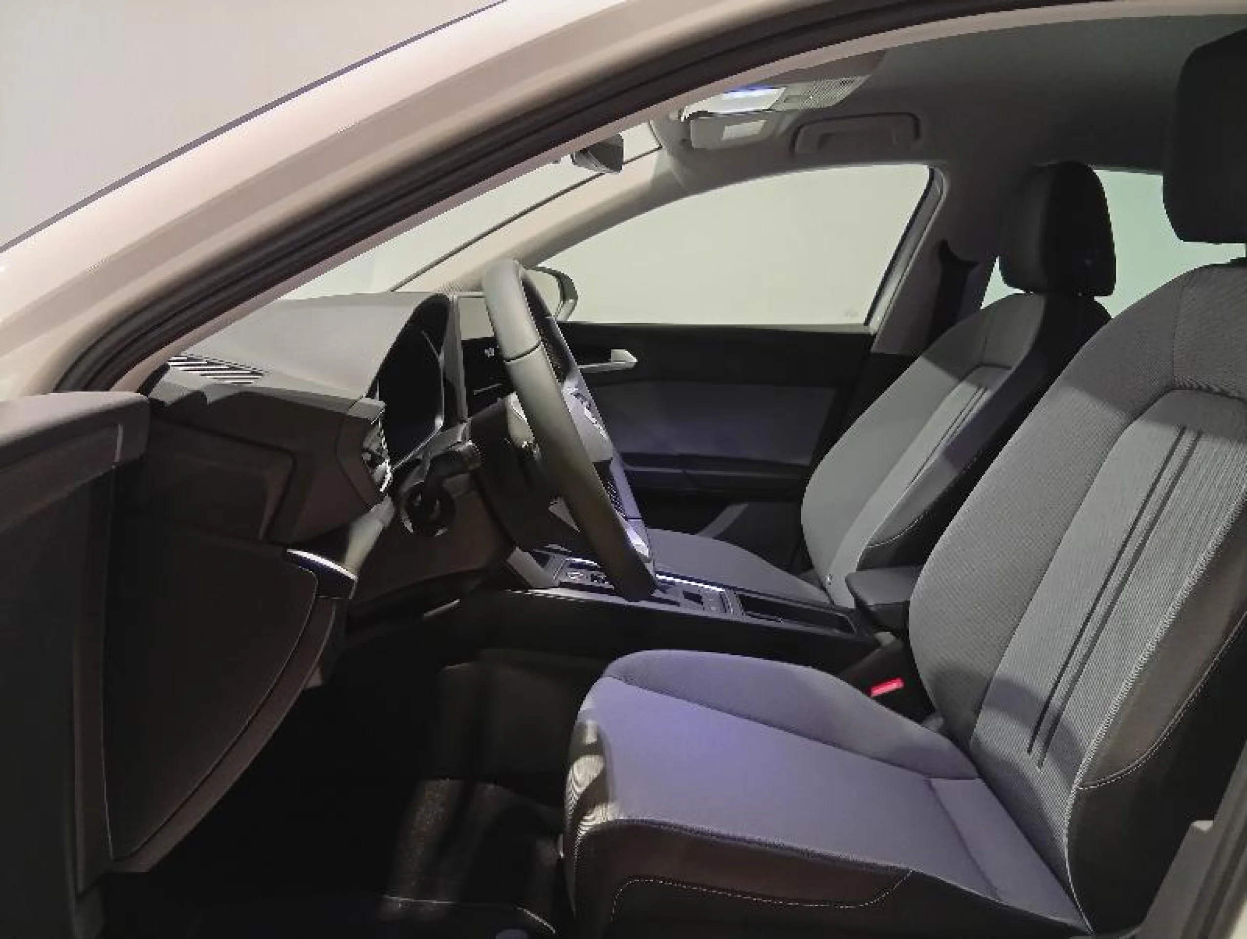 SEAT LEON 1.5 ETSI 110KW DSG S&S STYLE SPEC ED - Foto 5