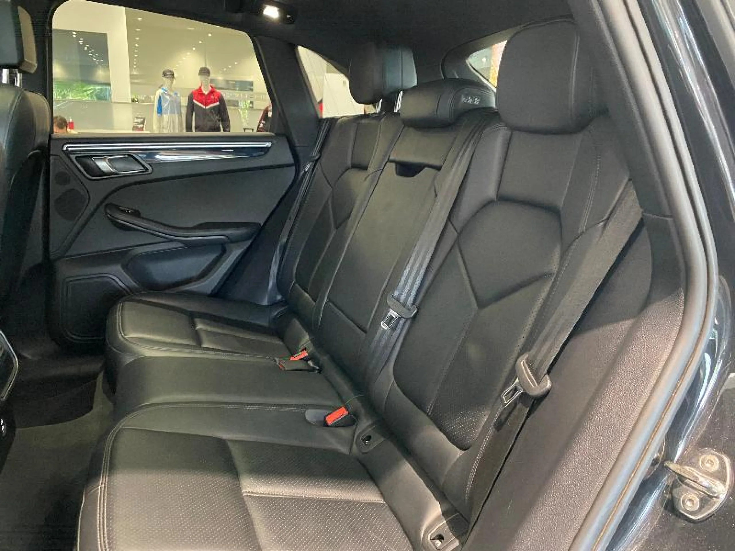 PORSCHE MACAN MACAN - Foto 34