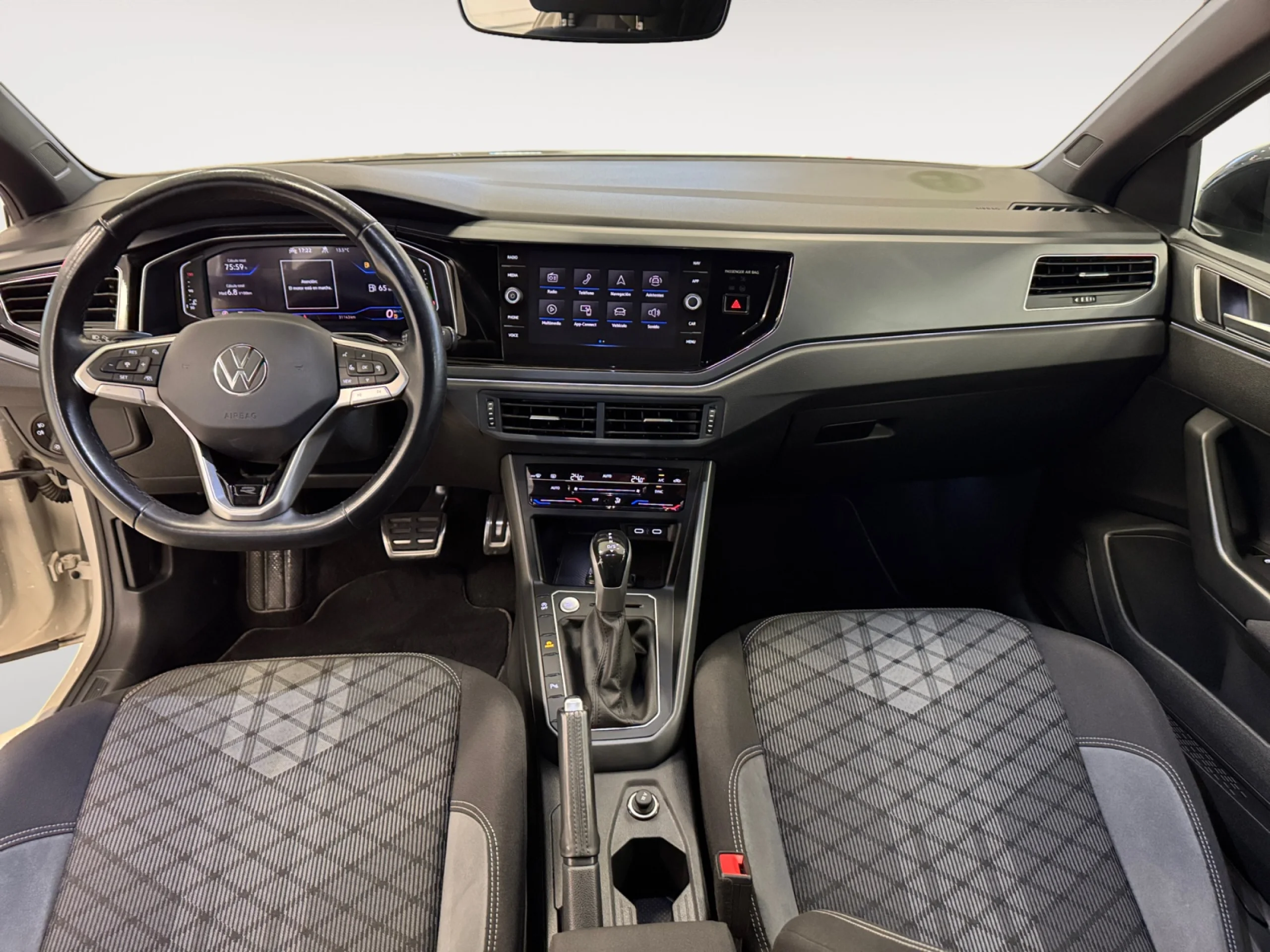 VOLKSWAGEN TAIGO R LINE 1.5 TSI 110KW (150CV) DSG - Foto 4