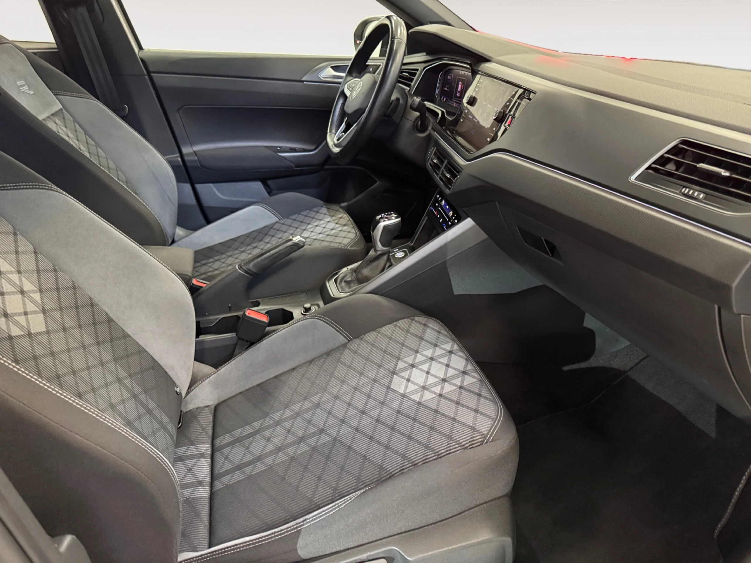 VOLKSWAGEN TAIGO R LINE 1.5 TSI 110KW (150CV) DSG - Foto 5