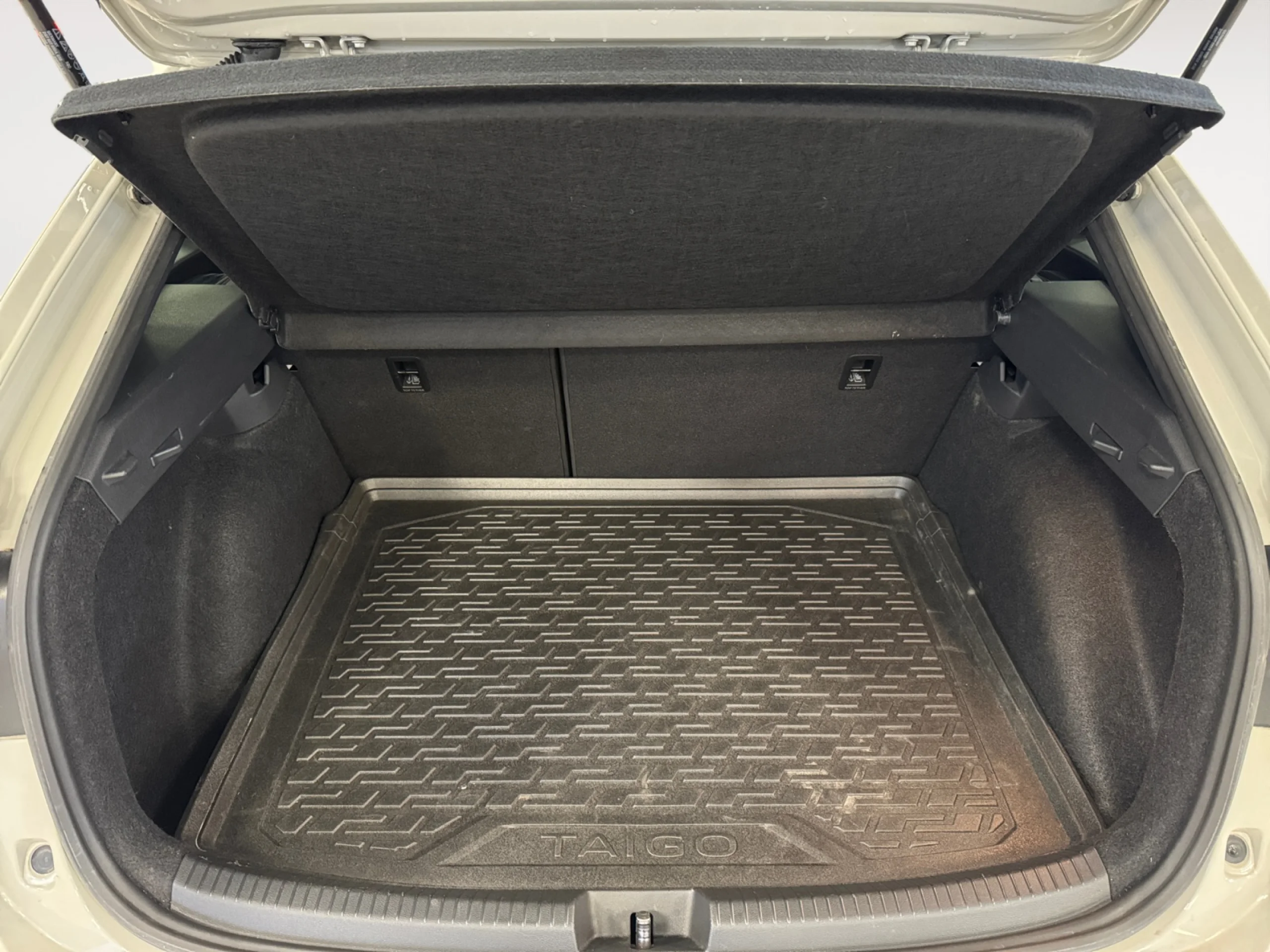 VOLKSWAGEN TAIGO R LINE 1.5 TSI 110KW (150CV) DSG - Foto 7