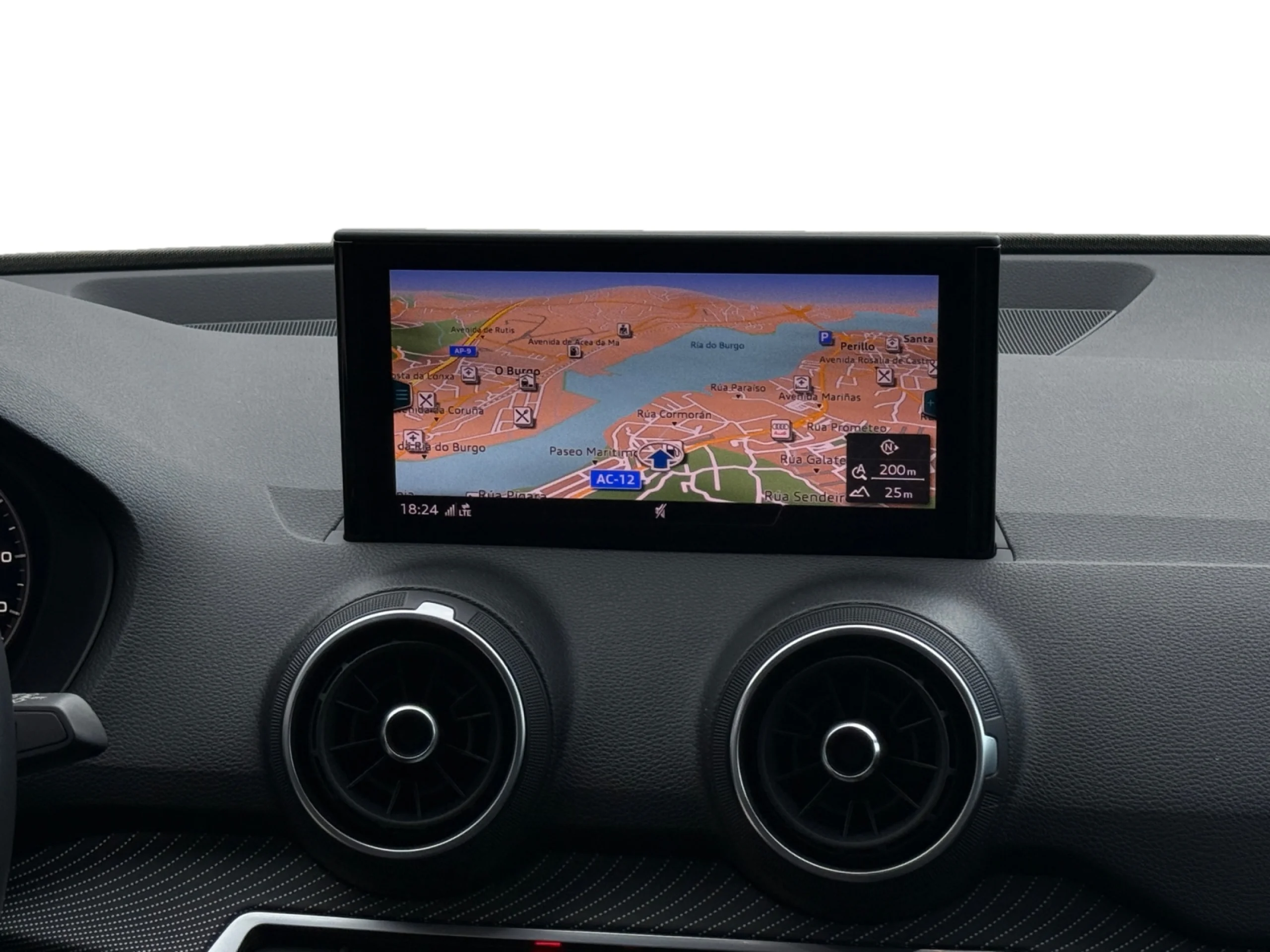 AUDI Q2 DESIGN 35 TFSI 110KW (150CV) - Foto 9