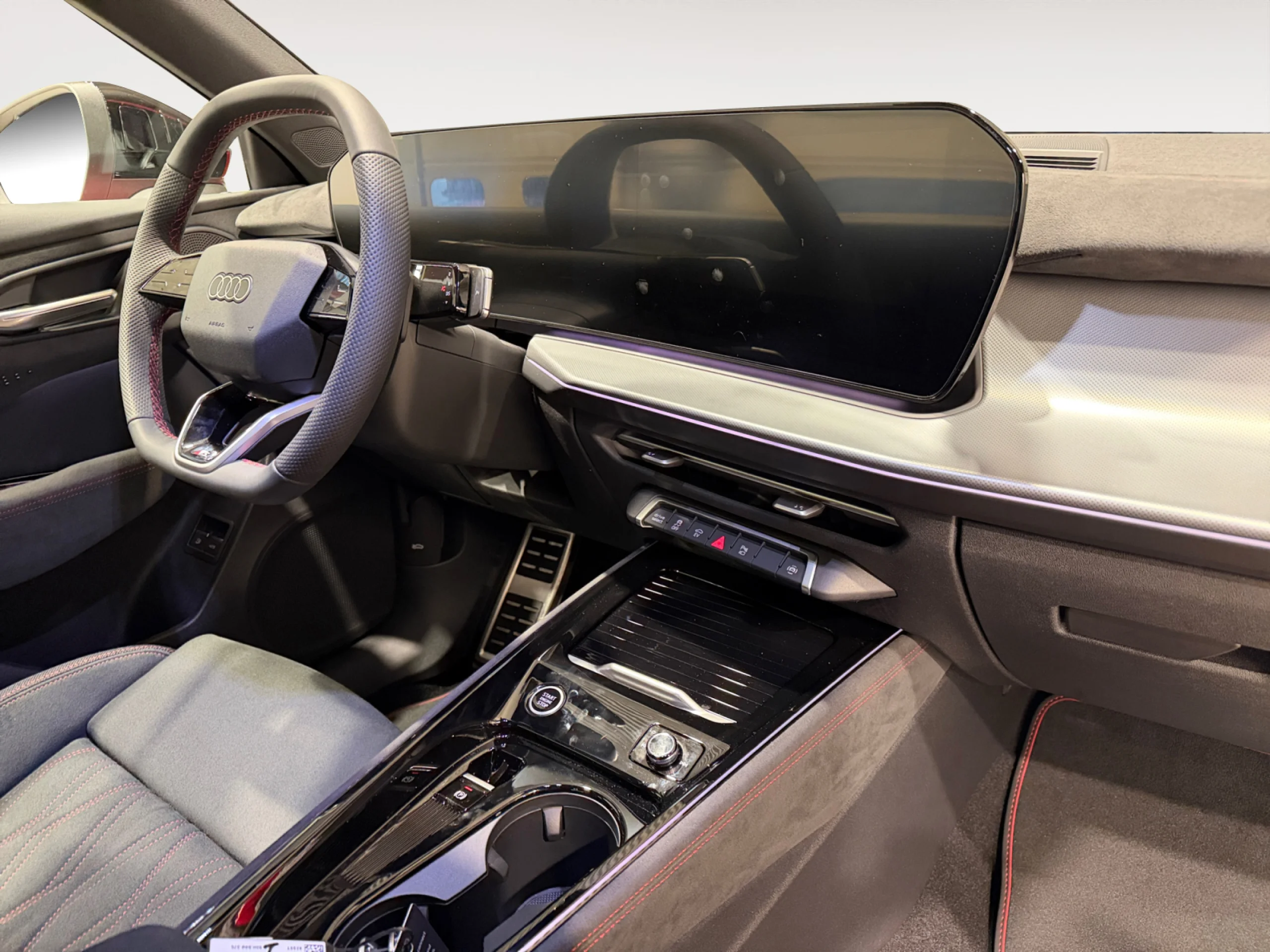 AUDI Q3 SPORTBACK BLACK LINE E HYBRID 200 KW - Foto 4