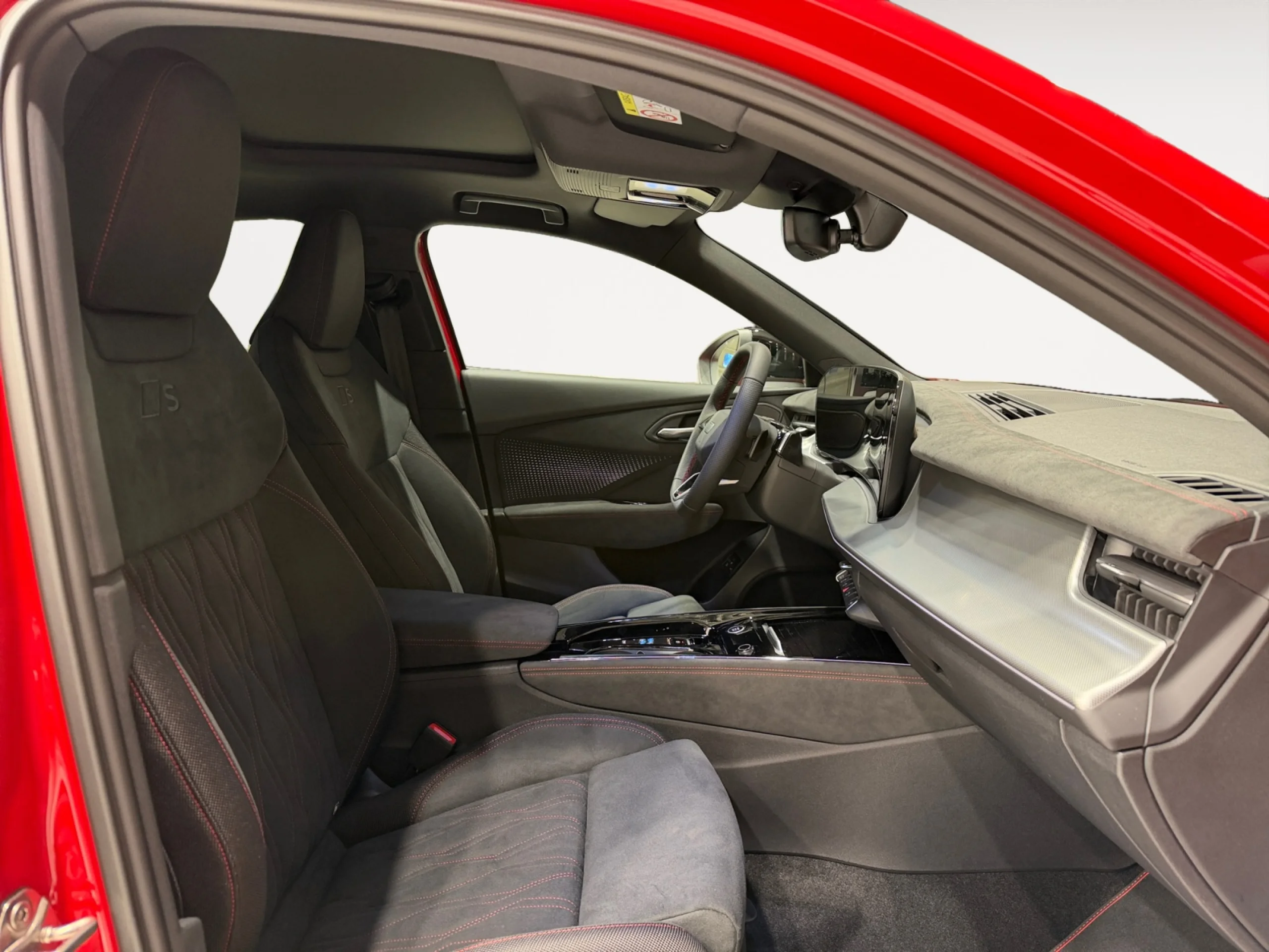 AUDI Q3 SPORTBACK BLACK LINE E HYBRID 200 KW - Foto 5