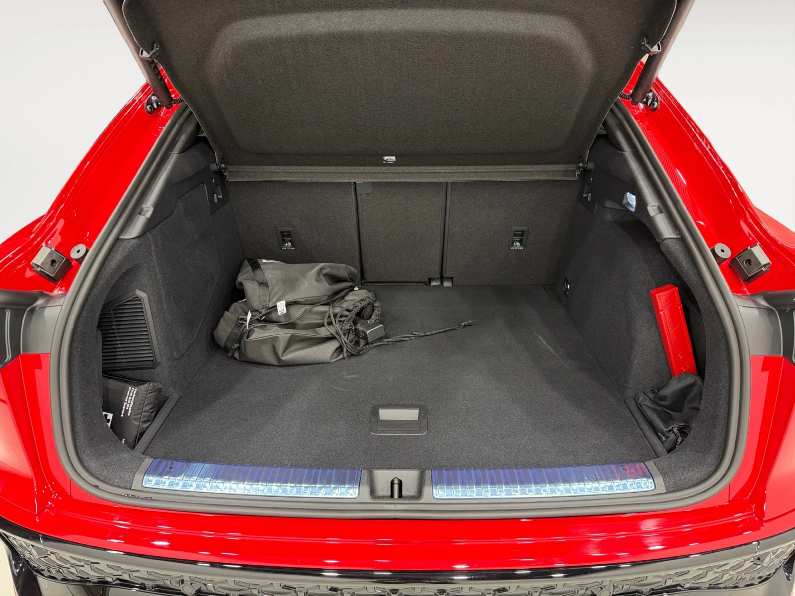 AUDI Q3 SPORTBACK BLACK LINE E HYBRID 200 KW - Foto 7