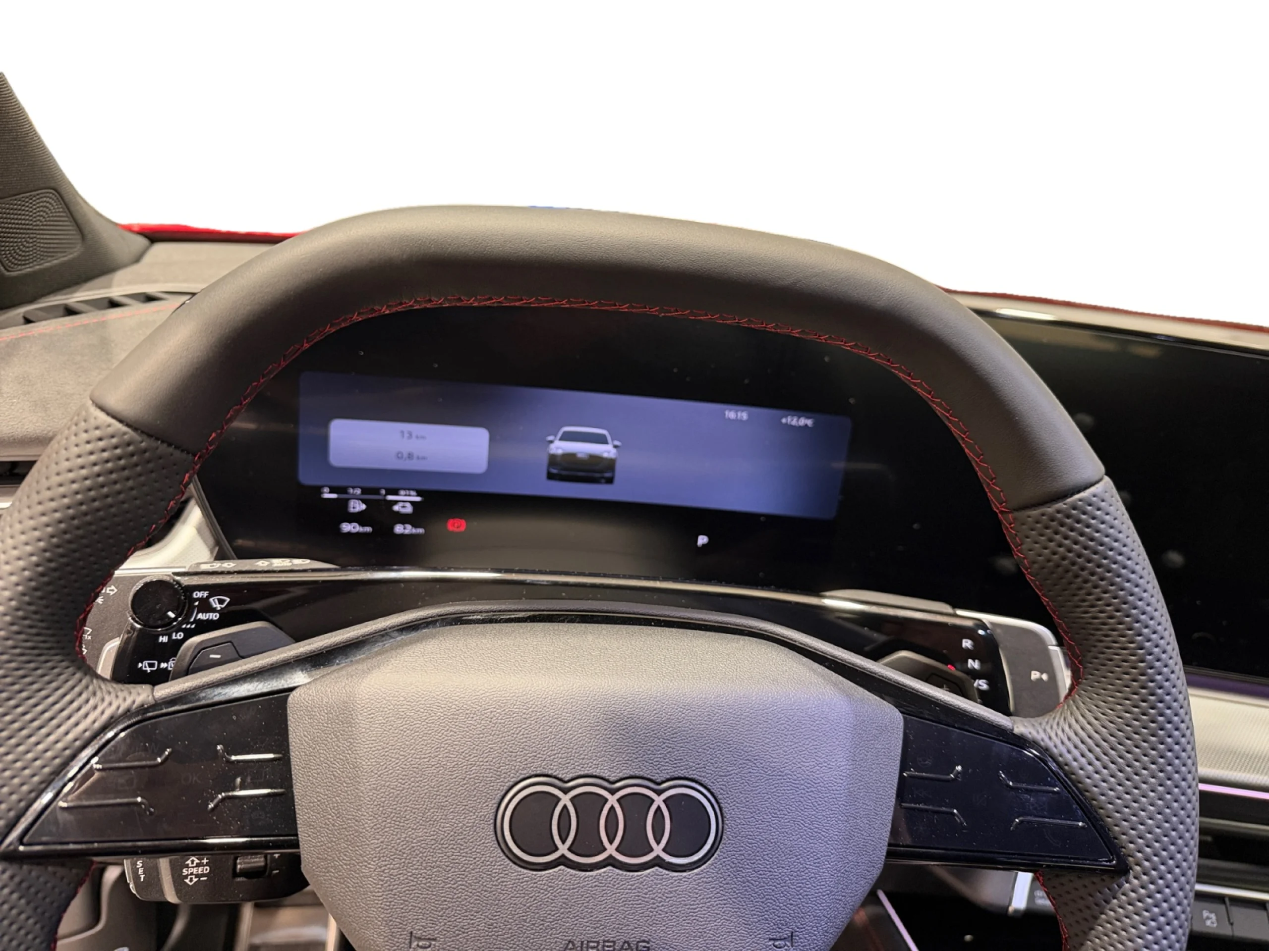 AUDI Q3 SPORTBACK BLACK LINE E HYBRID 200 KW - Foto 9