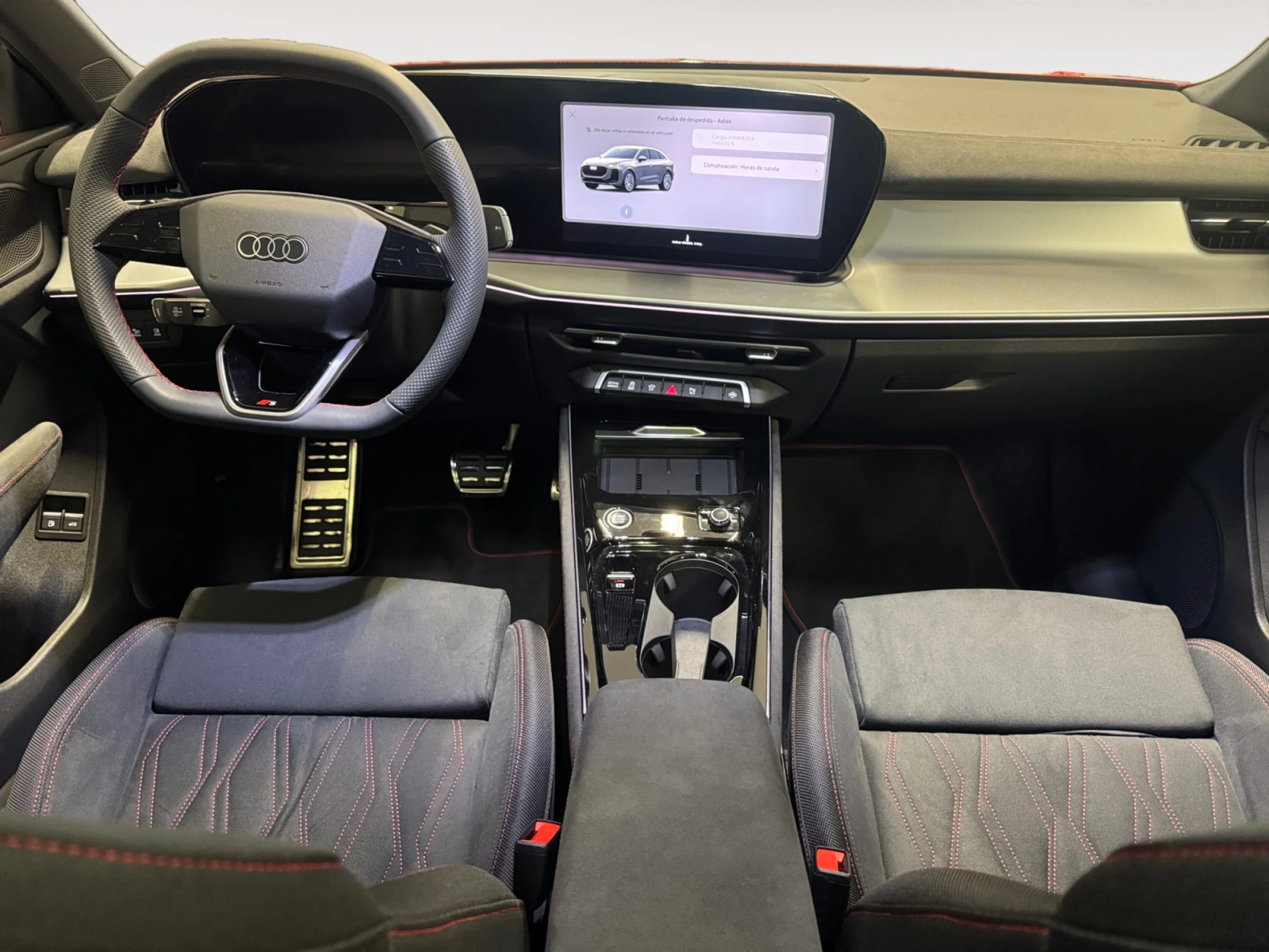 AUDI Q3 SPORTBACK BLACK LINE E HYBRID 200 KW - Foto 4