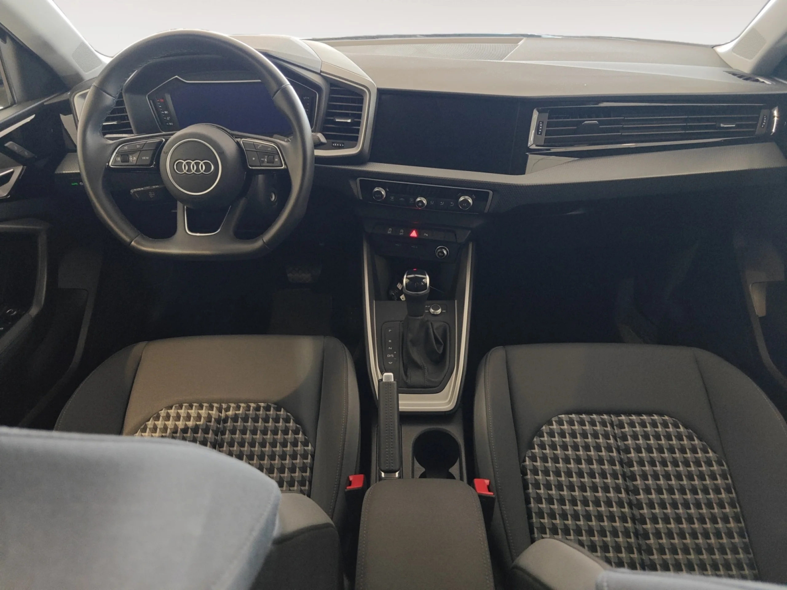 AUDI A1 ALLSTREET ADRENALIN 30 TFSI 81KW - Foto 7