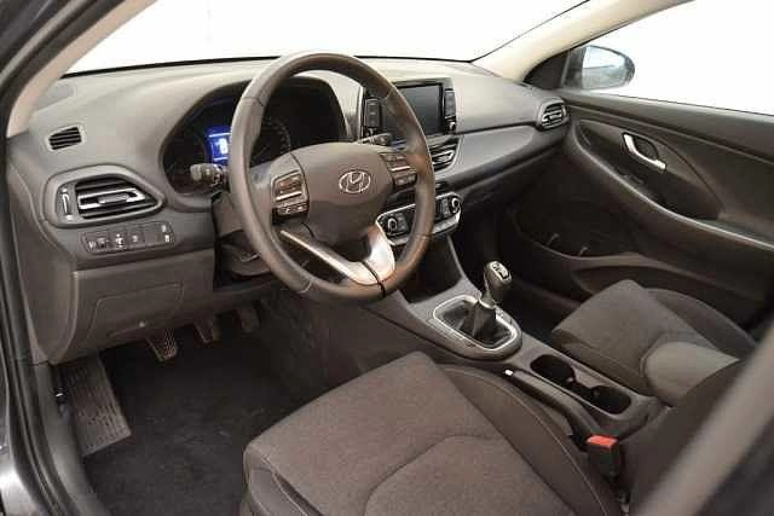 HYUNDAI I30 1.5 DPI KLASS SLX - Foto 6