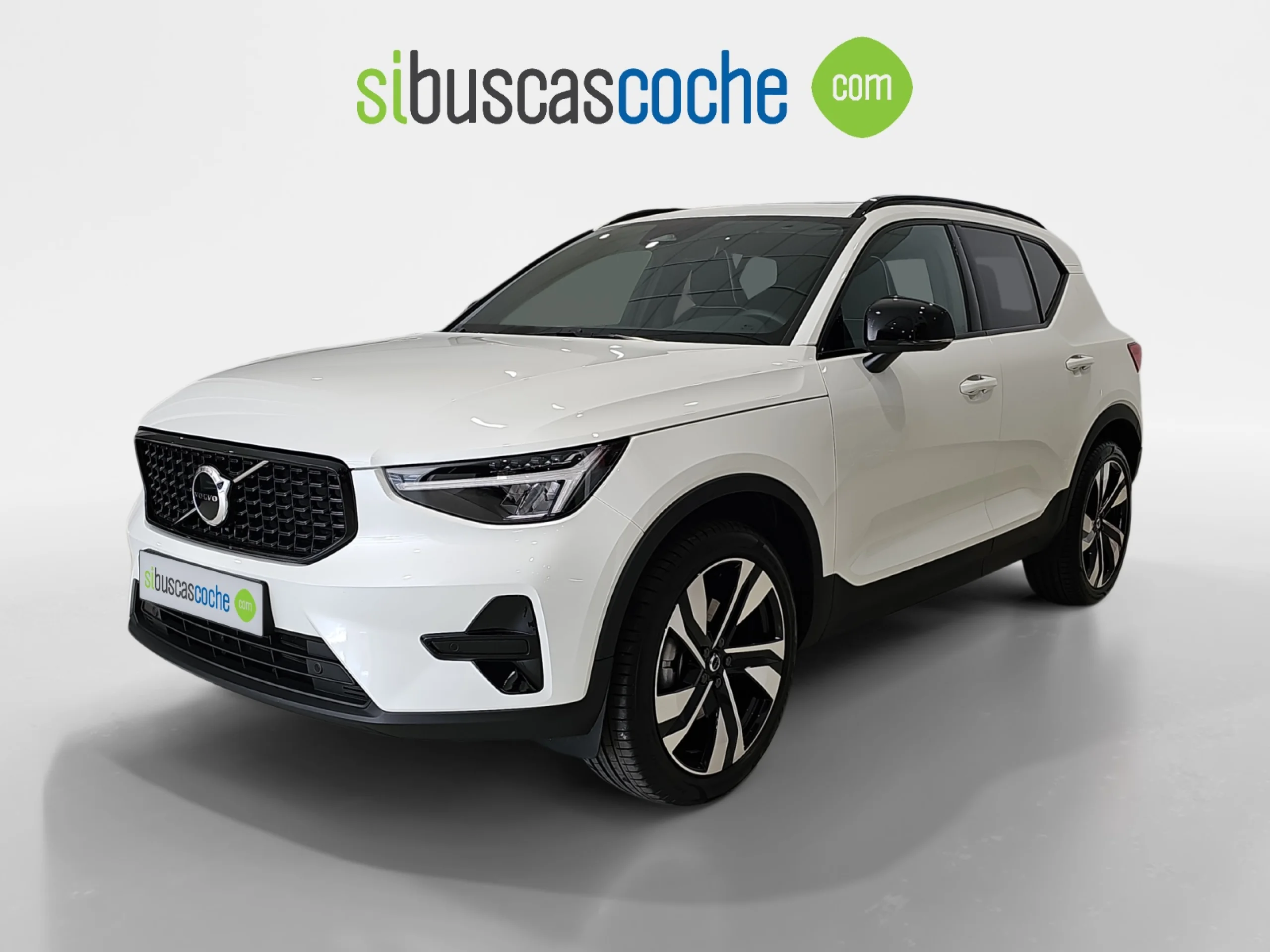 VOLVO XC40 2.0 B3 G PLUS DARK AUTO - Foto 16