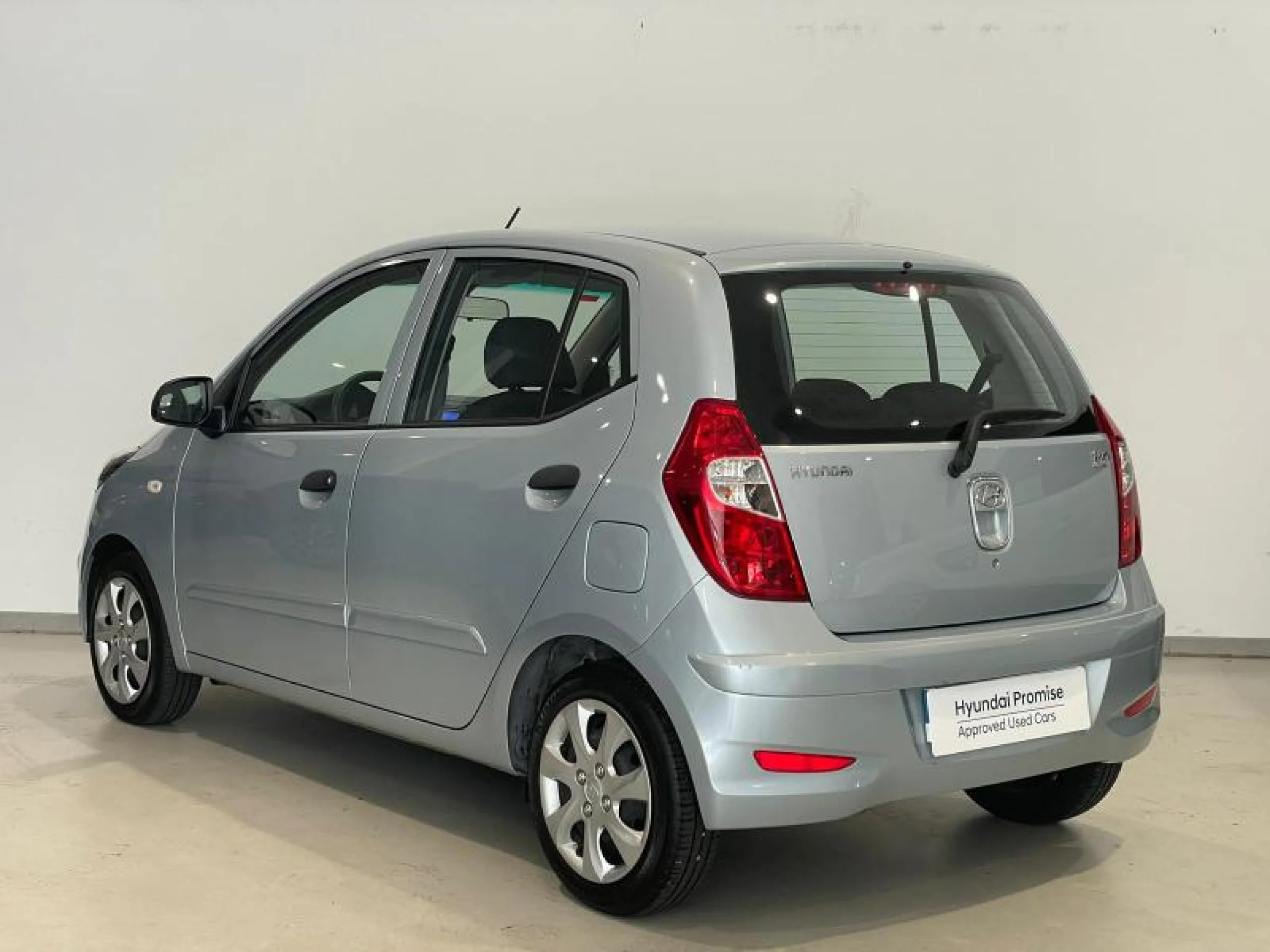 HYUNDAI I10 1.1 CLASSIC - Foto 2