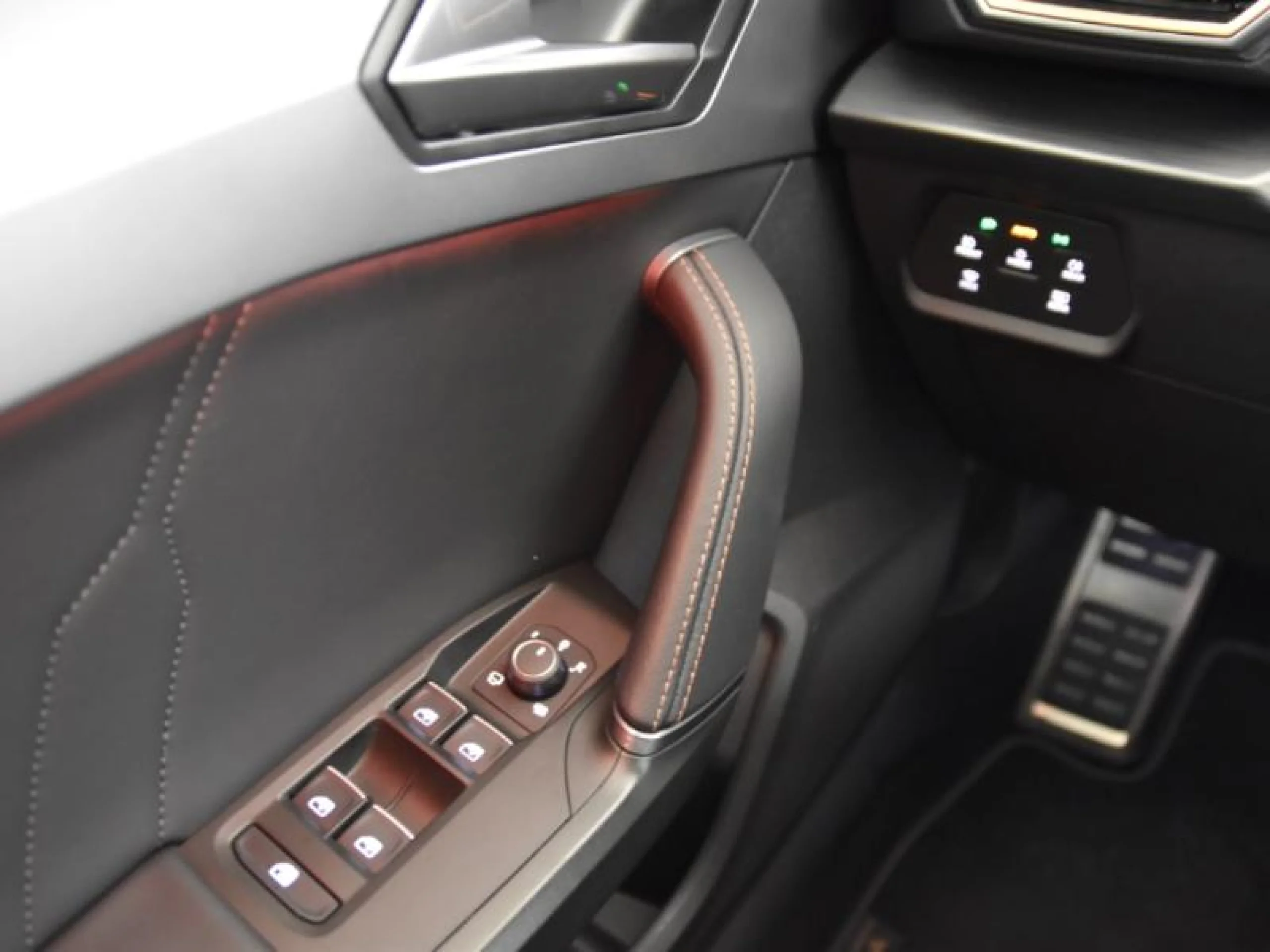 CUPRA LEON VZ 2.0 TSI 180KW (245 CV) DSG - Foto 17