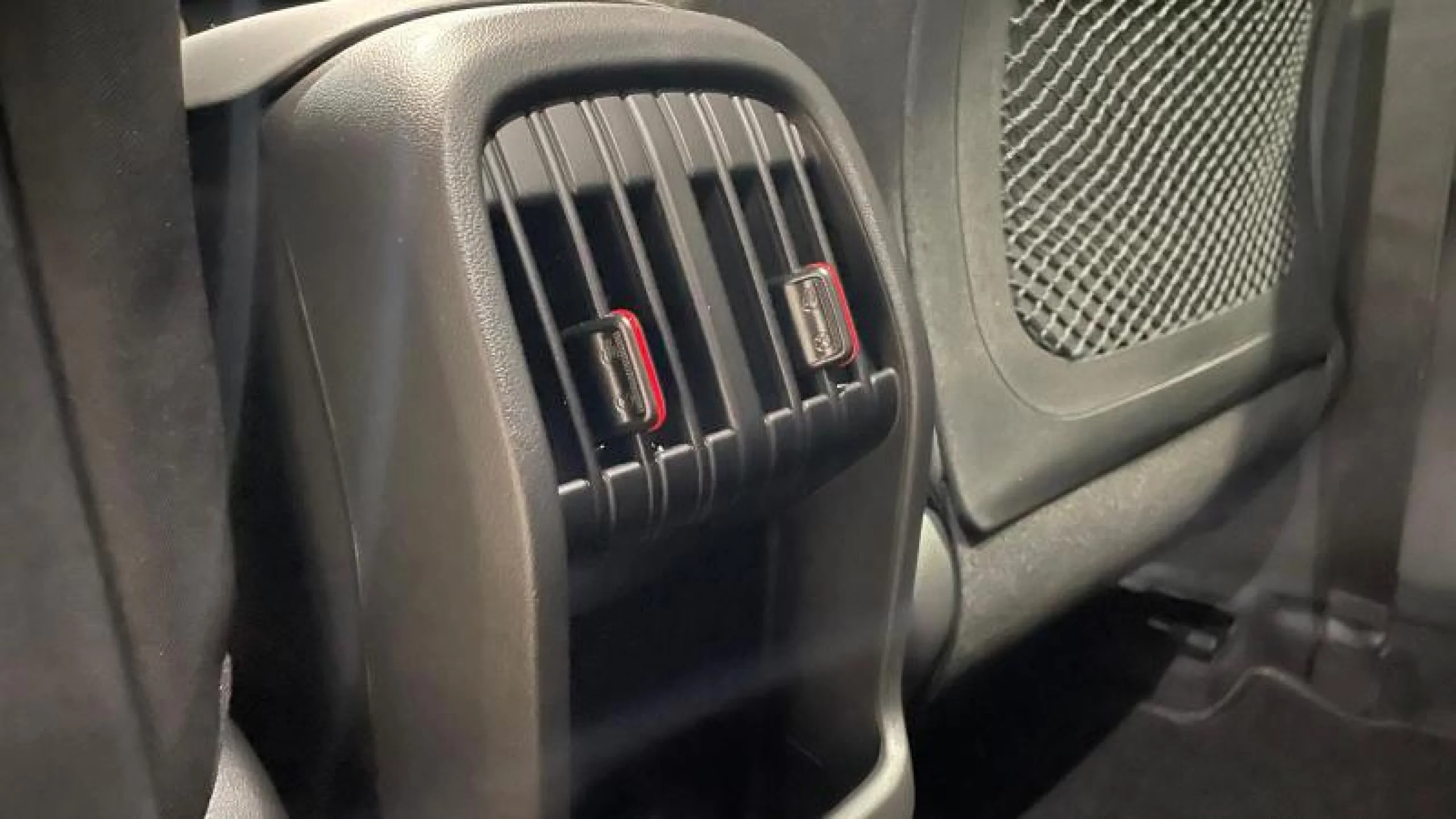 HYUNDAI KONA EV 150KW 65KWH N LINE - Foto 27