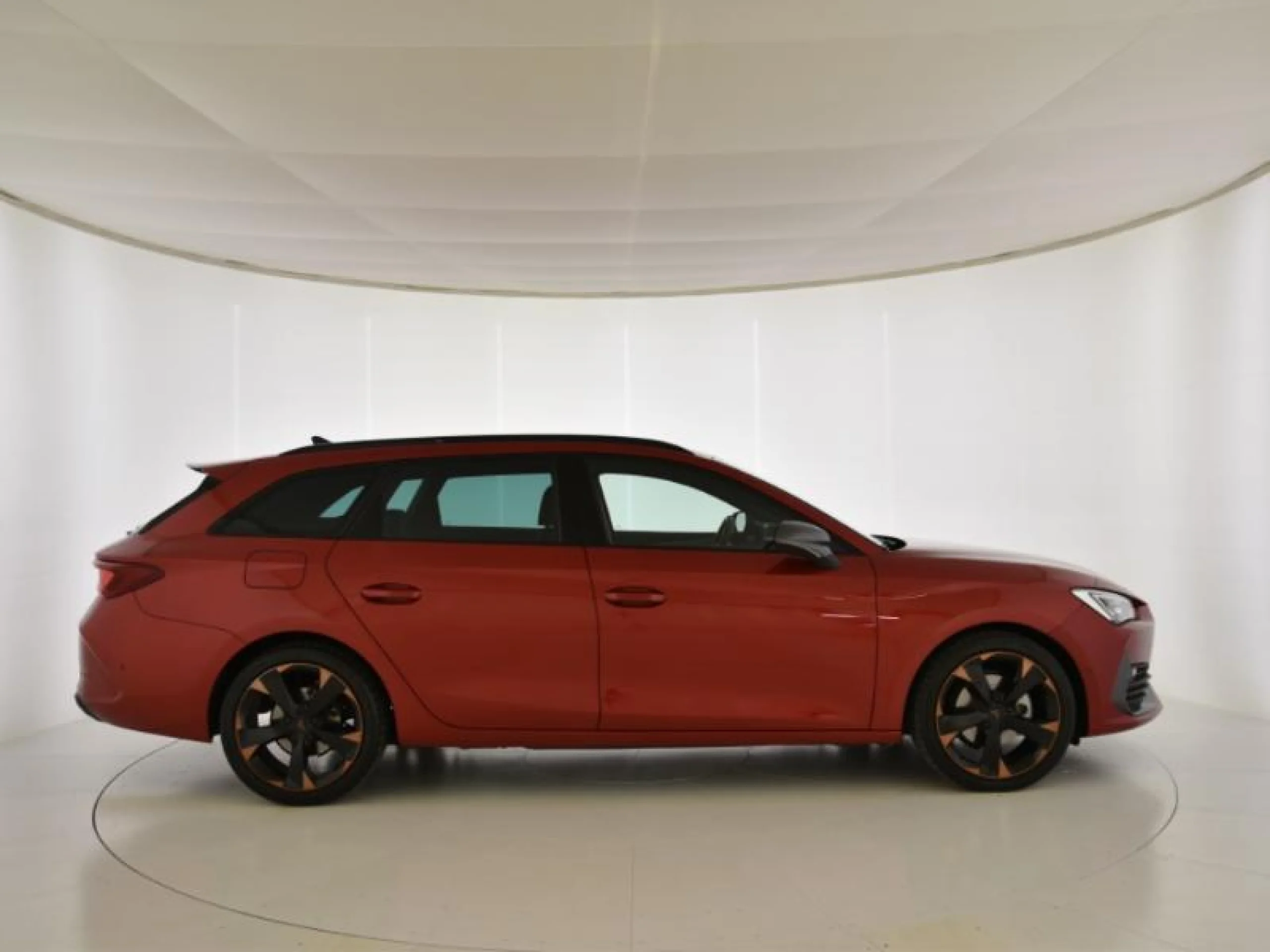 CUPRA LEON SP 1.5 ETSI 110KW (150CV) DSG - Foto 3