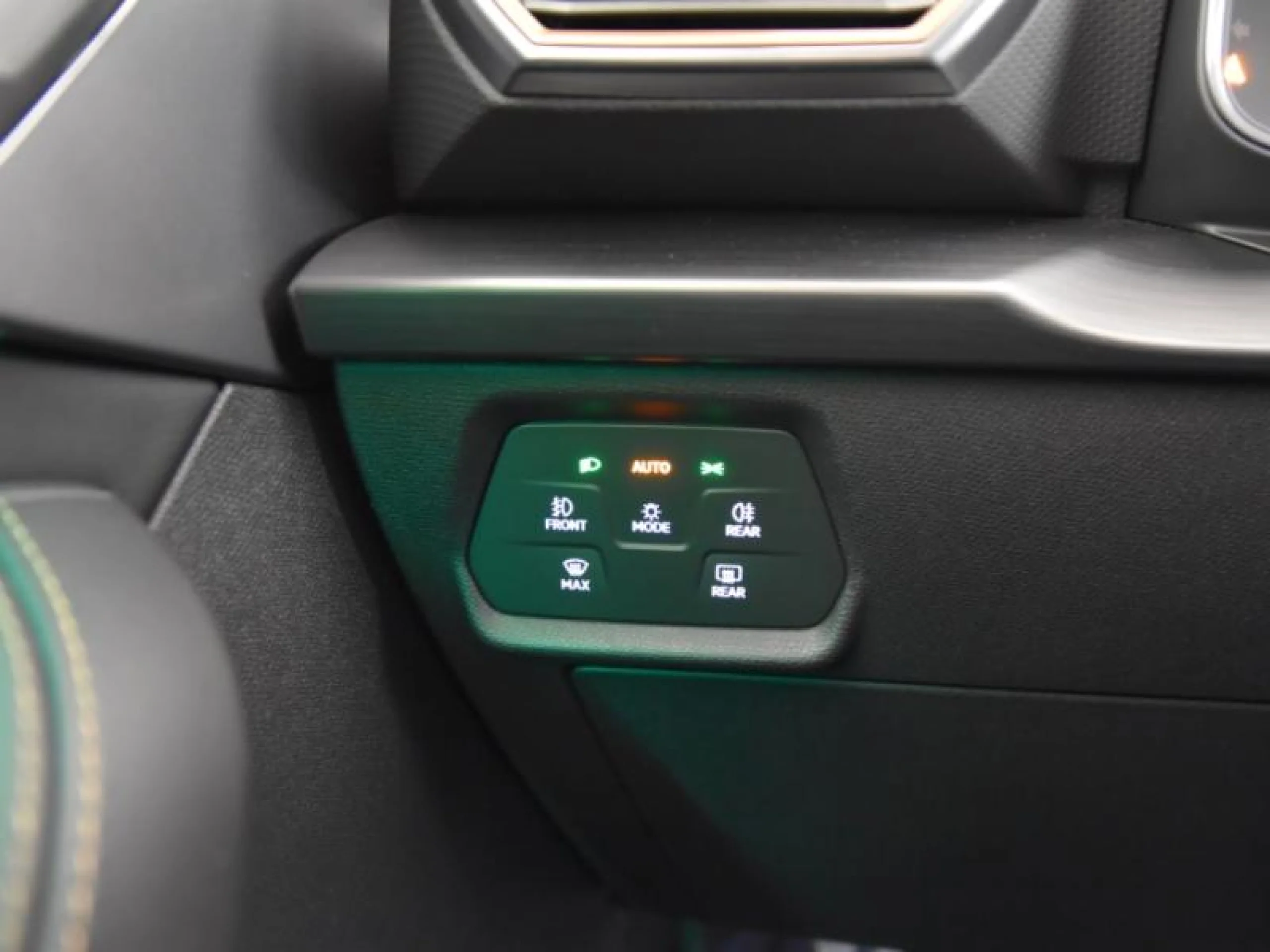 CUPRA LEON SP 1.5 ETSI 110KW (150CV) DSG - Foto 18