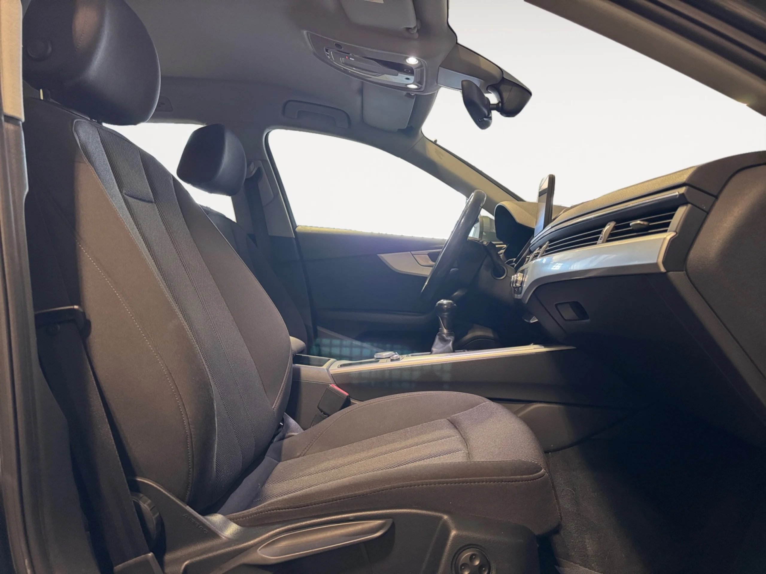 AUDI A4 2.0 TDI 110KW(150CV) - Foto 5