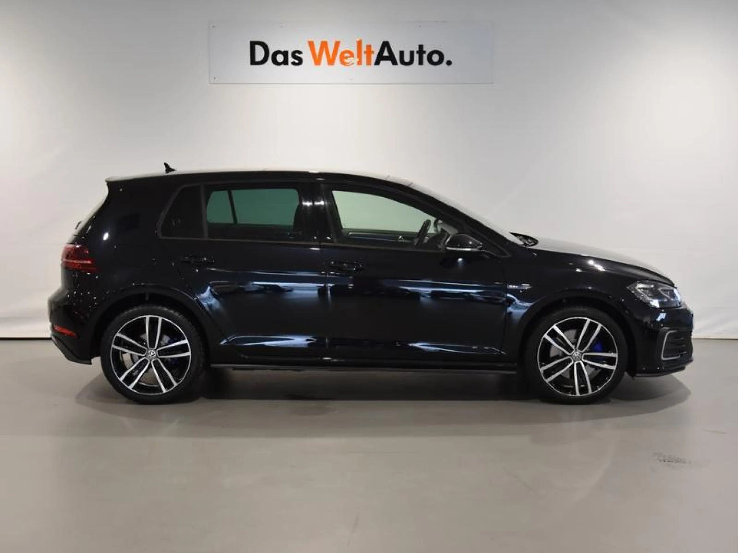 VOLKSWAGEN GOLF GTE 1.4 TSI E POWER 150KW (204CV) DSG - Foto 3
