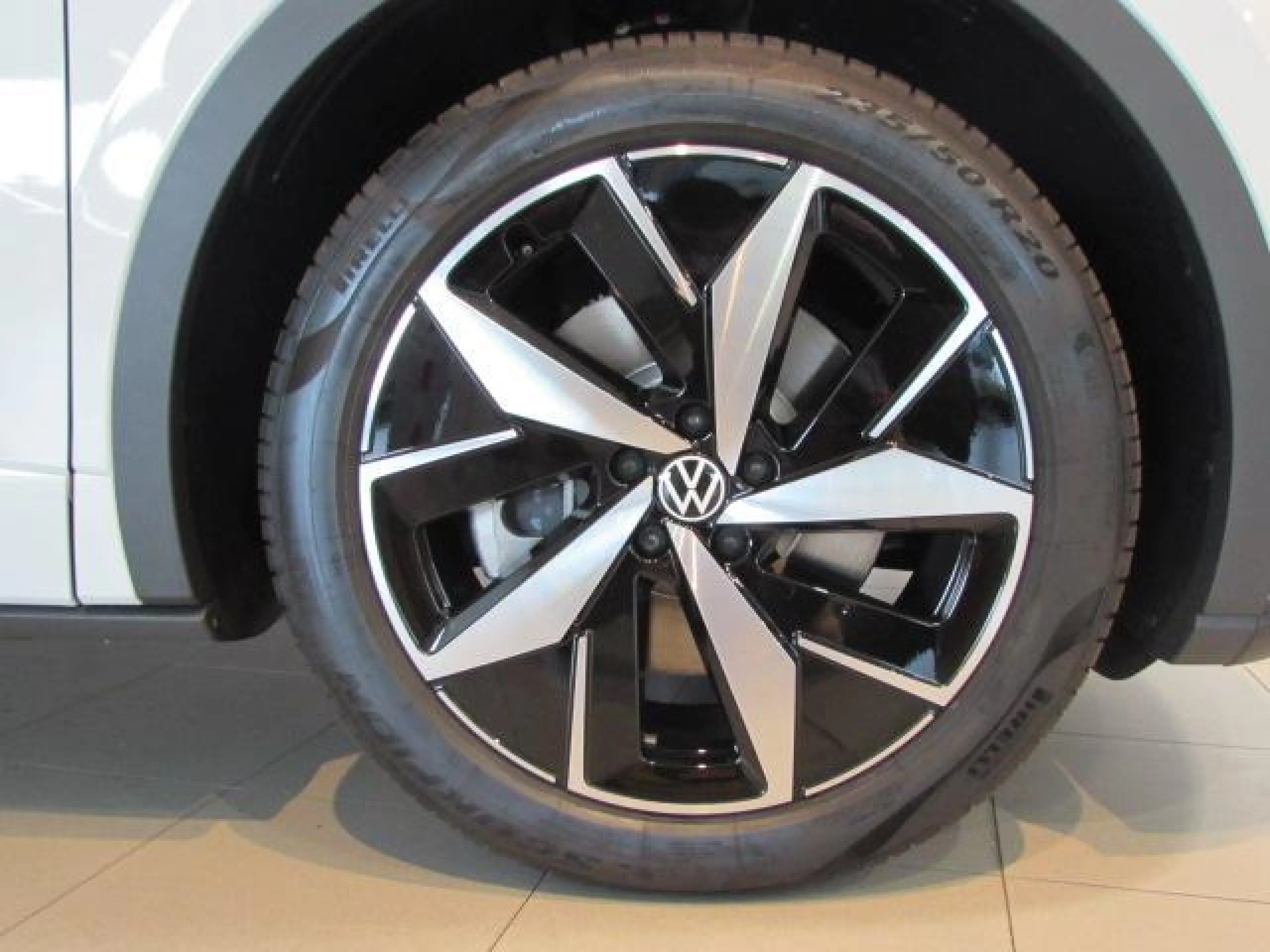 VOLKSWAGEN ID.5 GTX   220KW (299CV) TRACCIÓN 4 RUEDAS - Foto 8