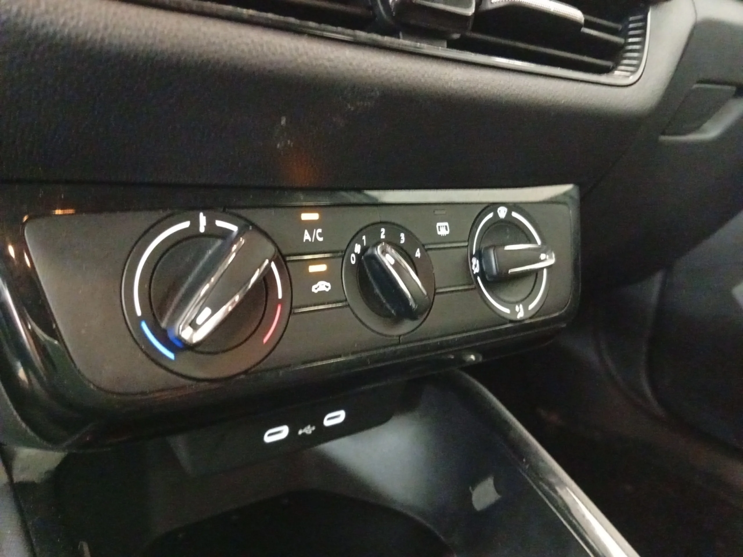 SKODA FABIA 1.0 TSI 70KW (95CV) SELECTION - Foto 13