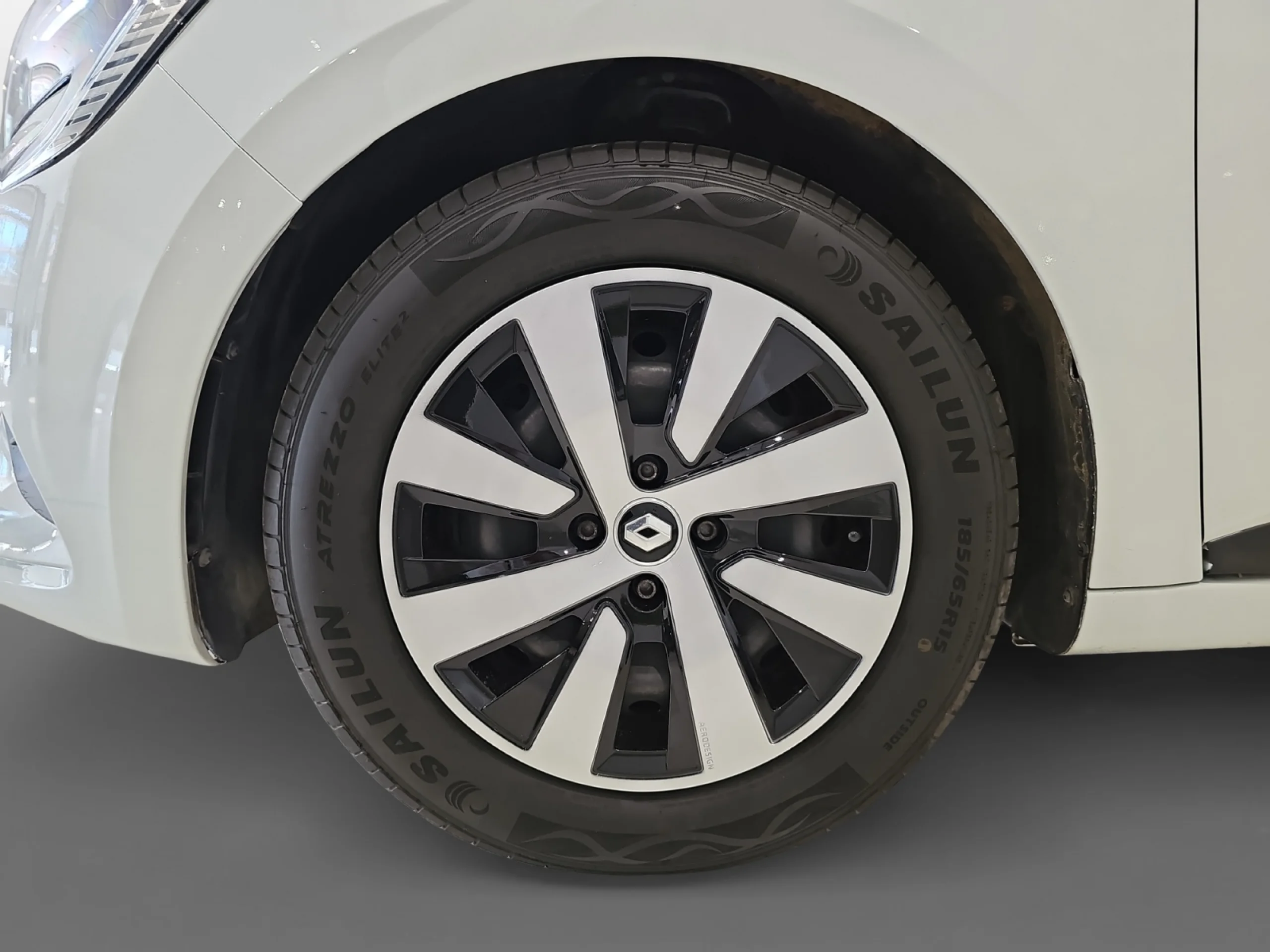 RENAULT CLIO INTENS TCE 67 KW (91CV) - Foto 9