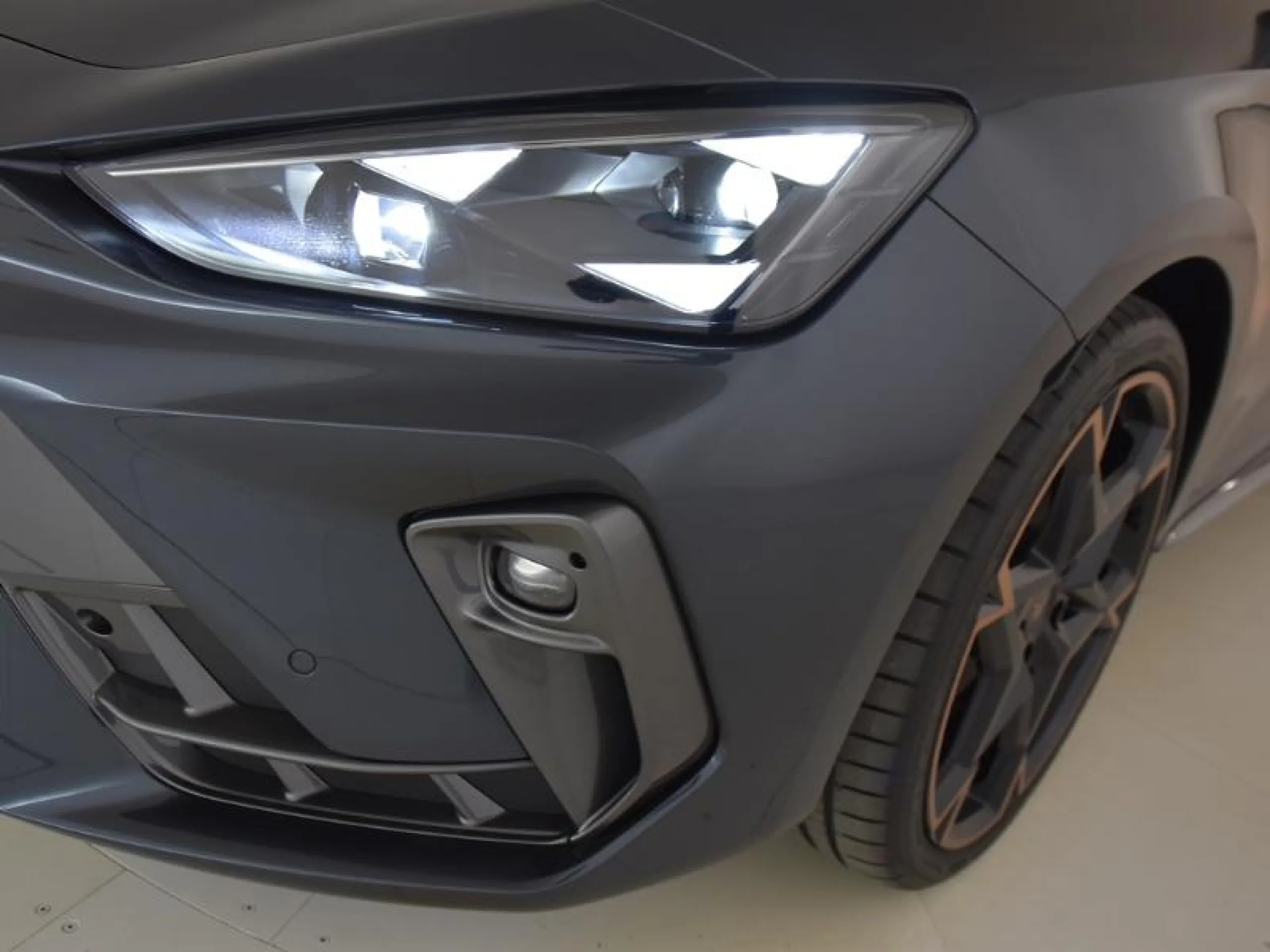 CUPRA LEON 1.5 TSI 110KW (150CV) - Foto 13