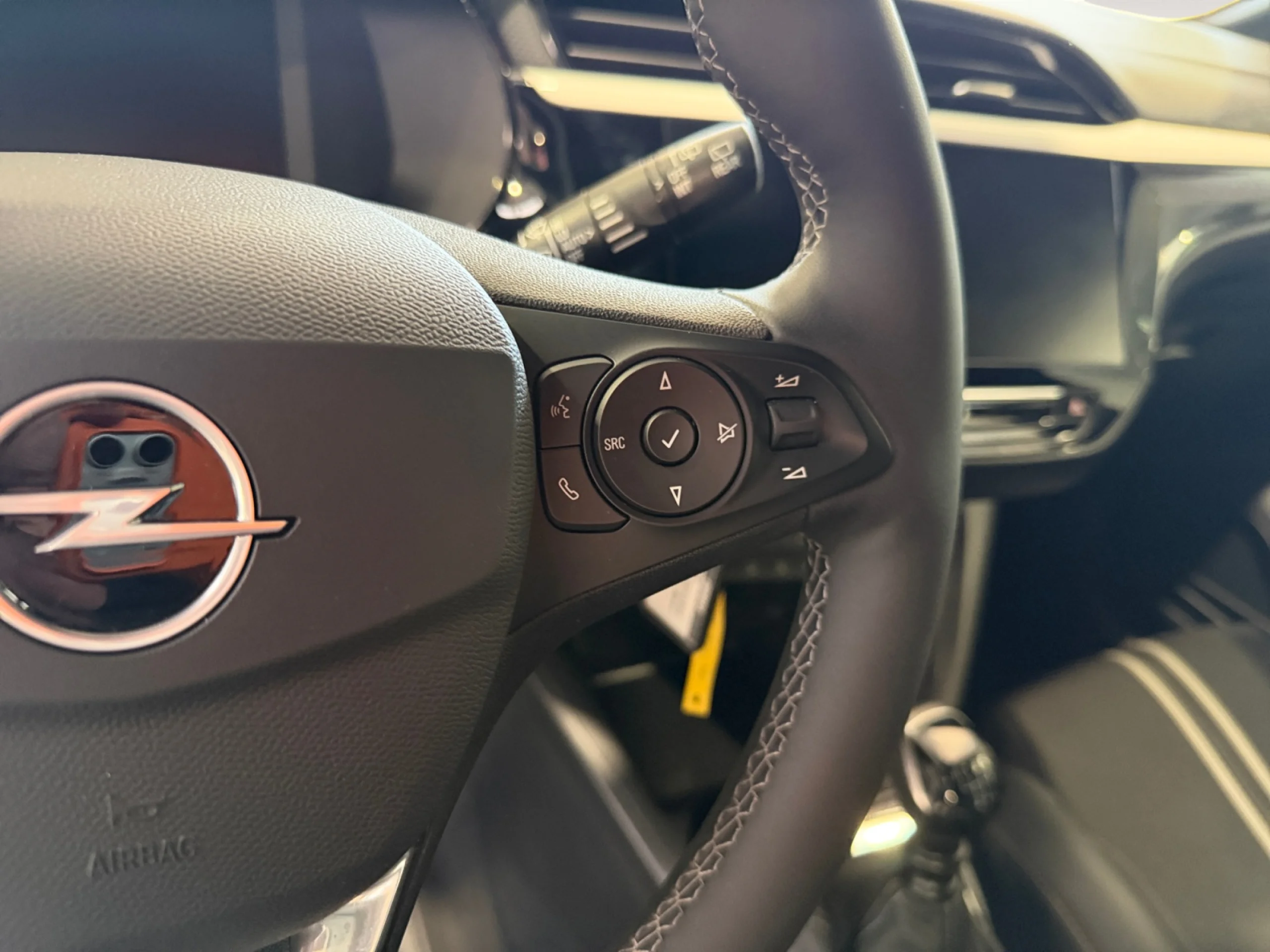 OPEL CORSA 1.2T XHL 74KW (100CV) GS - Foto 10